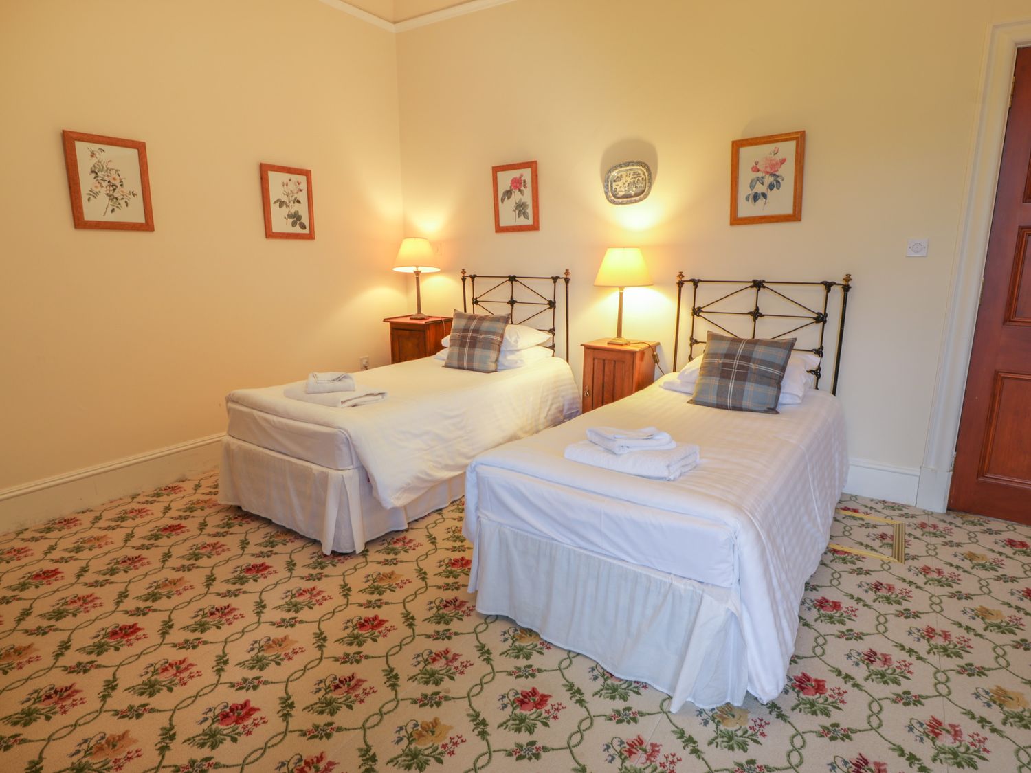 Property photo 19 of 30