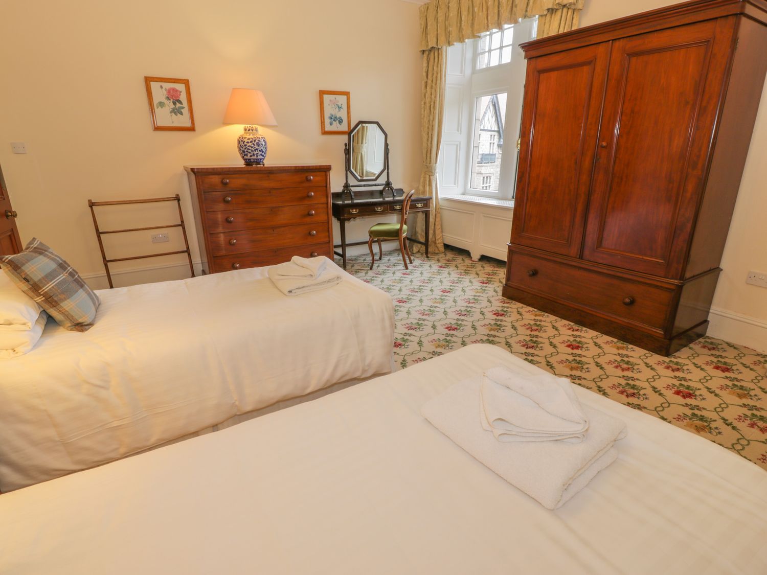 Property photo 21 of 30