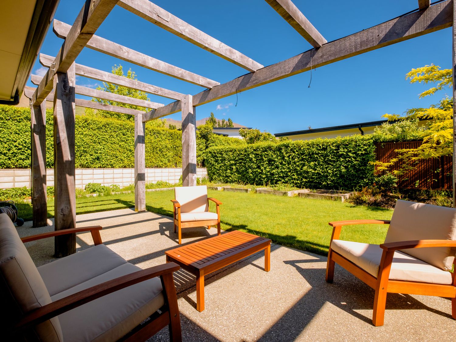 Roys Bay Lodge - Wanaka Holiday Home                     photo 33