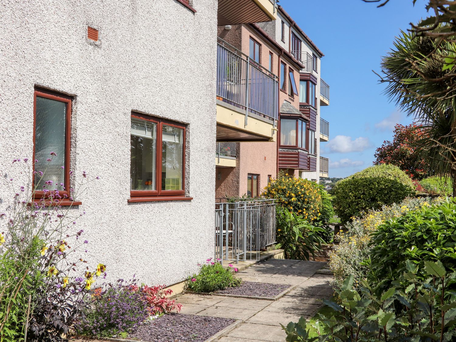 The Wesley Apartment Falmouth Cornwall Self Catering Holiday Cottage