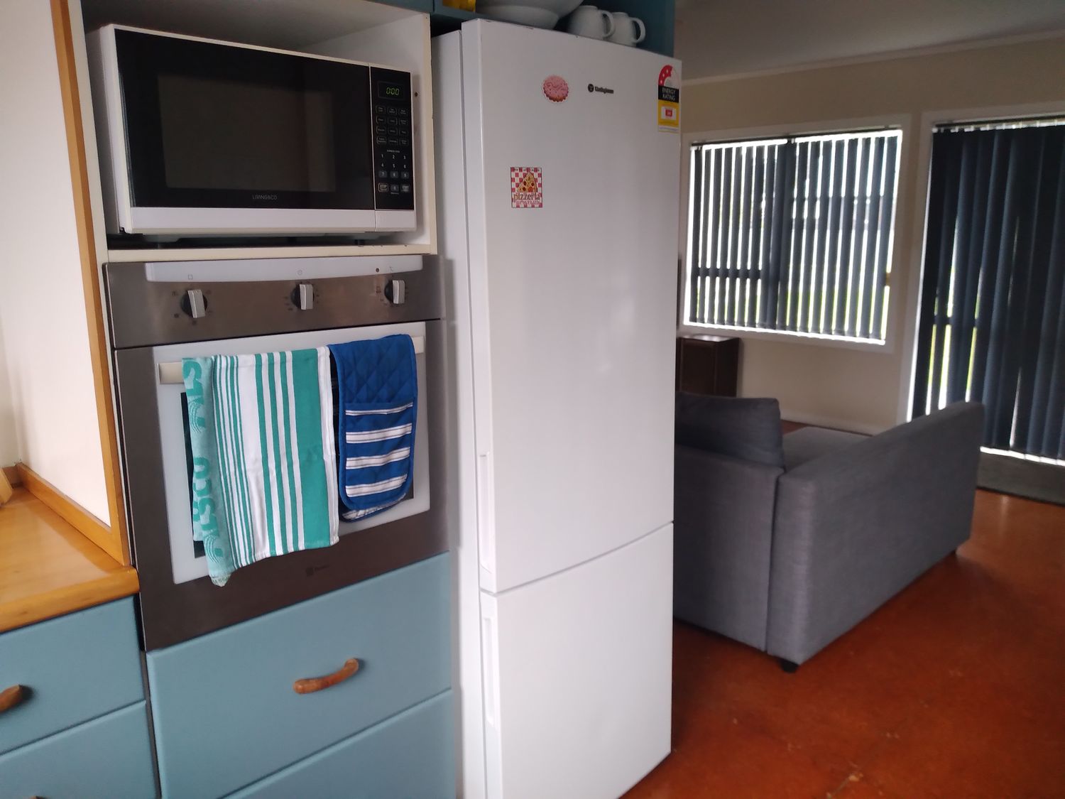 Pipi Cabin - Mangawhai Village Bach                     photo 17