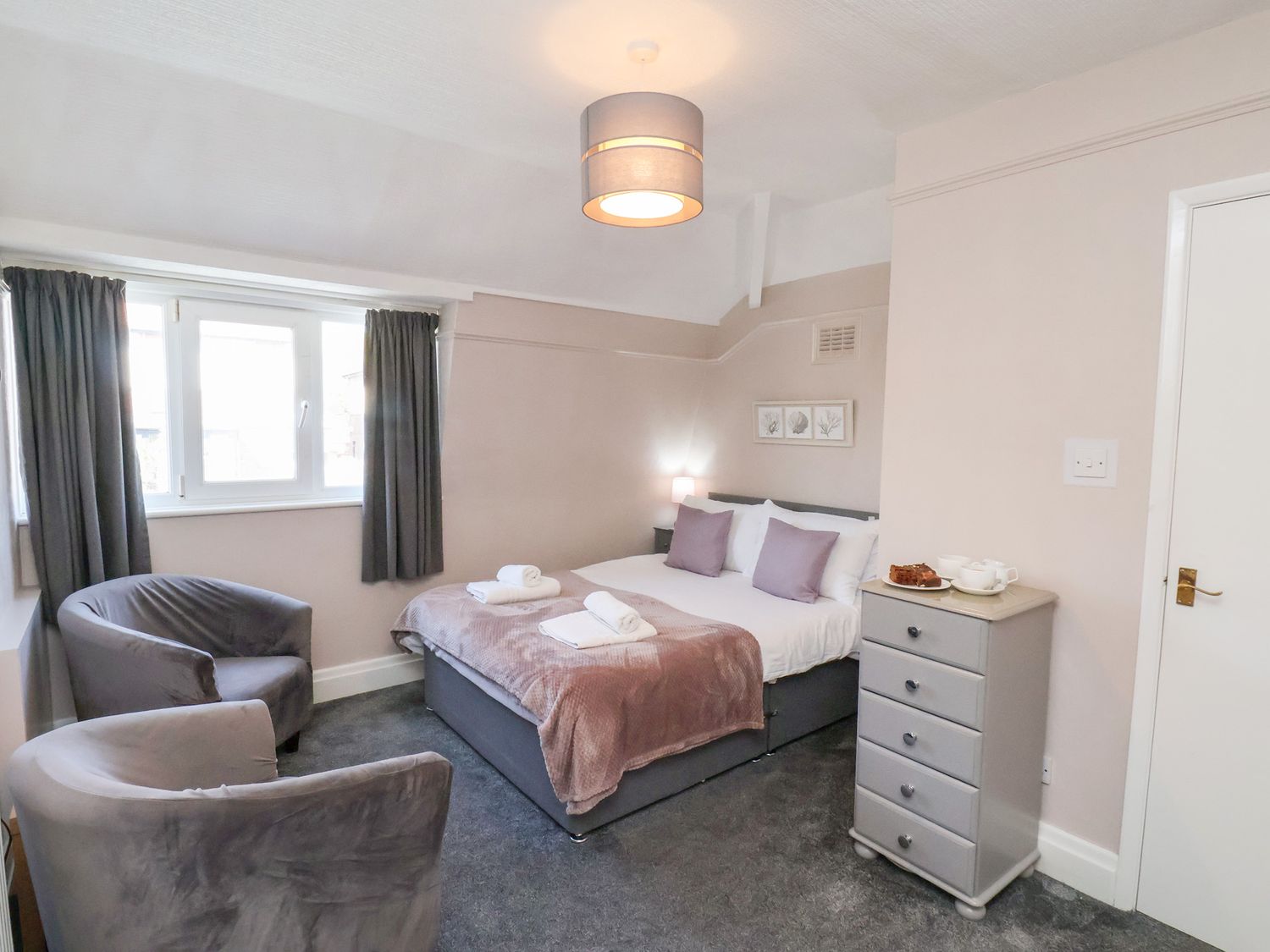 North Beach Lodge, Scarborough