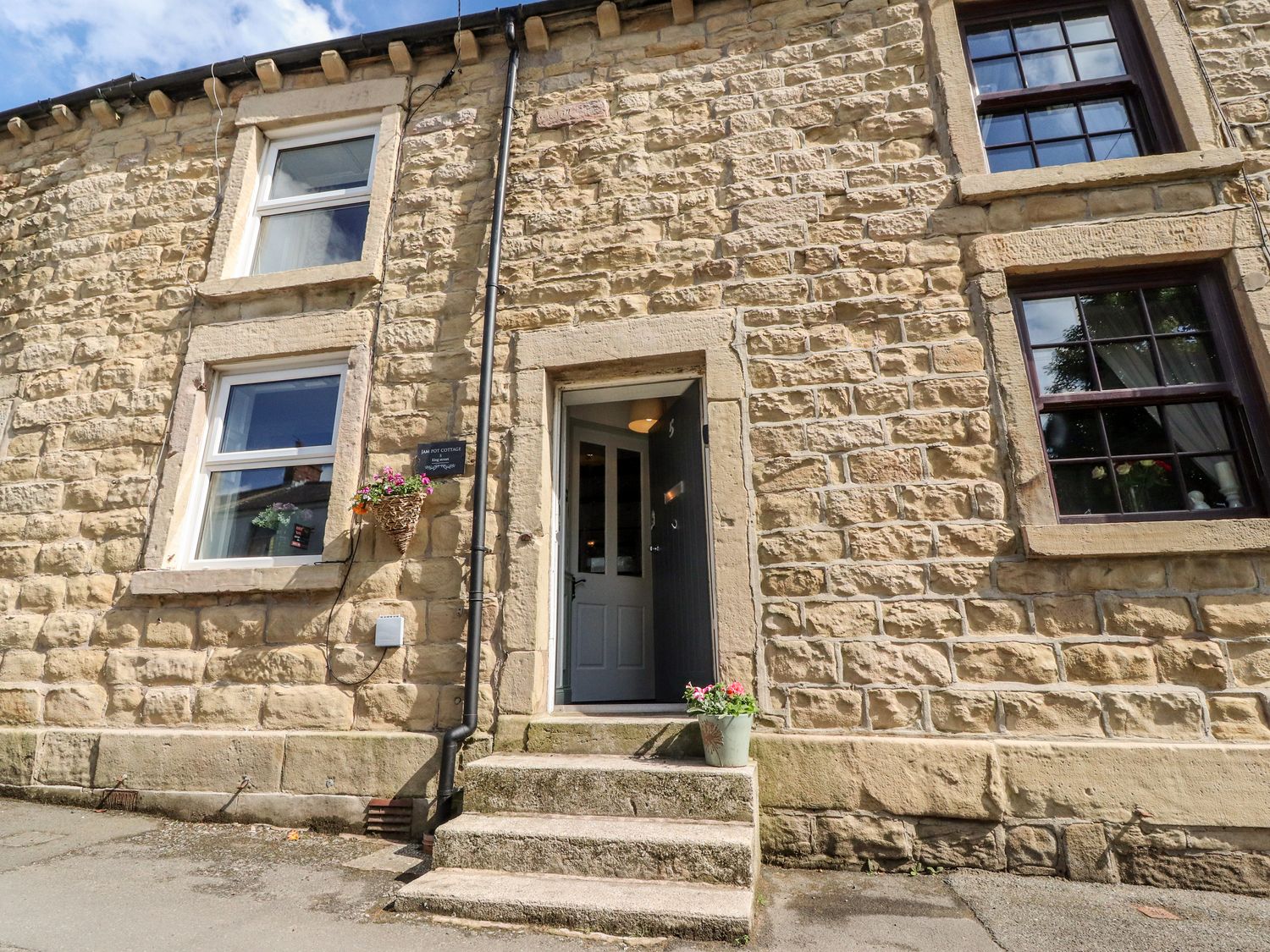 Jam Pot Cottage Longridge The Lake District And Cumbria Self