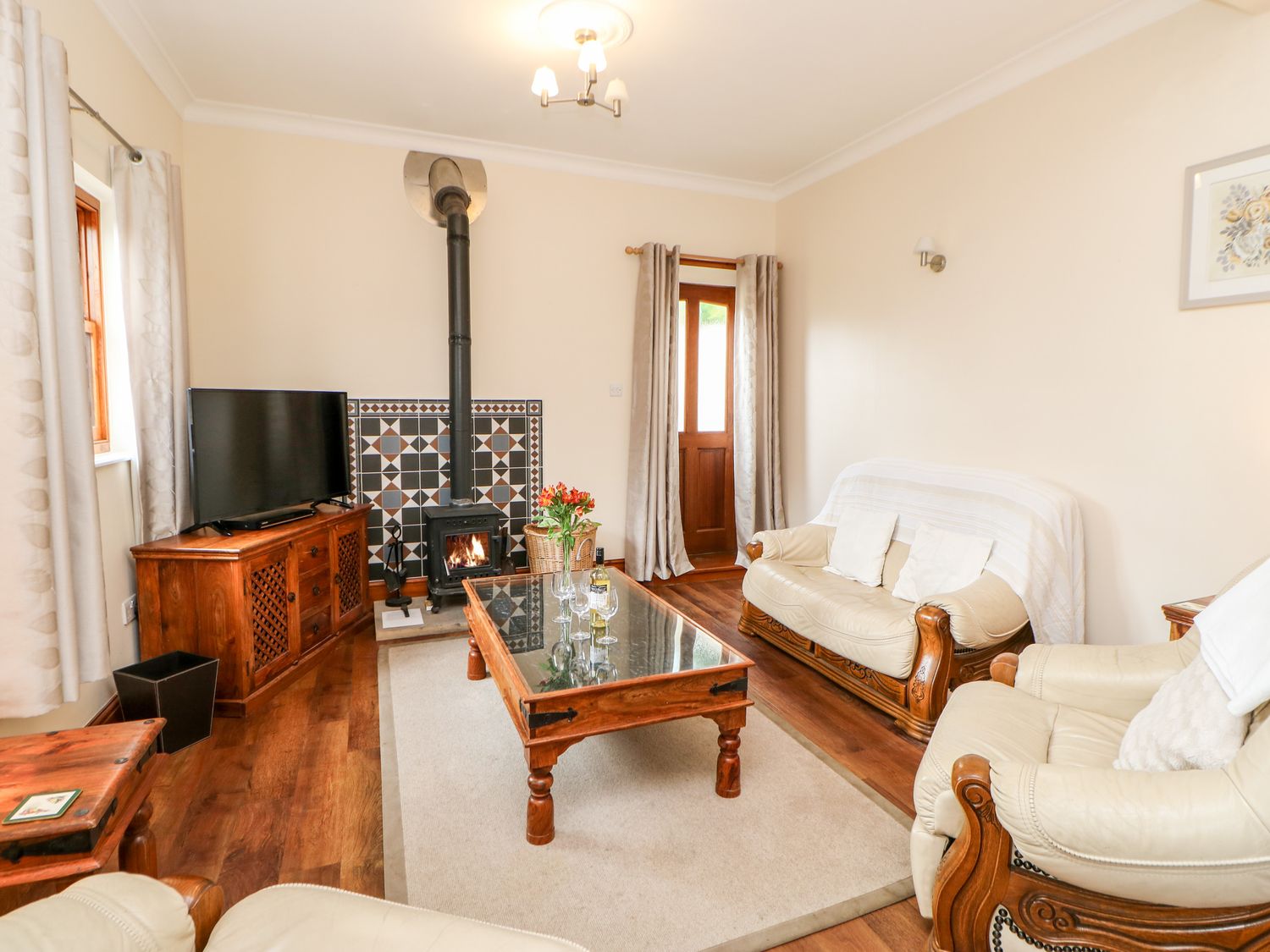 Gromit Cottage ( Ref 1063816 ) Masham Holiday Cottage for 4 guests - Self catering accommodation rental in North Yorkshire