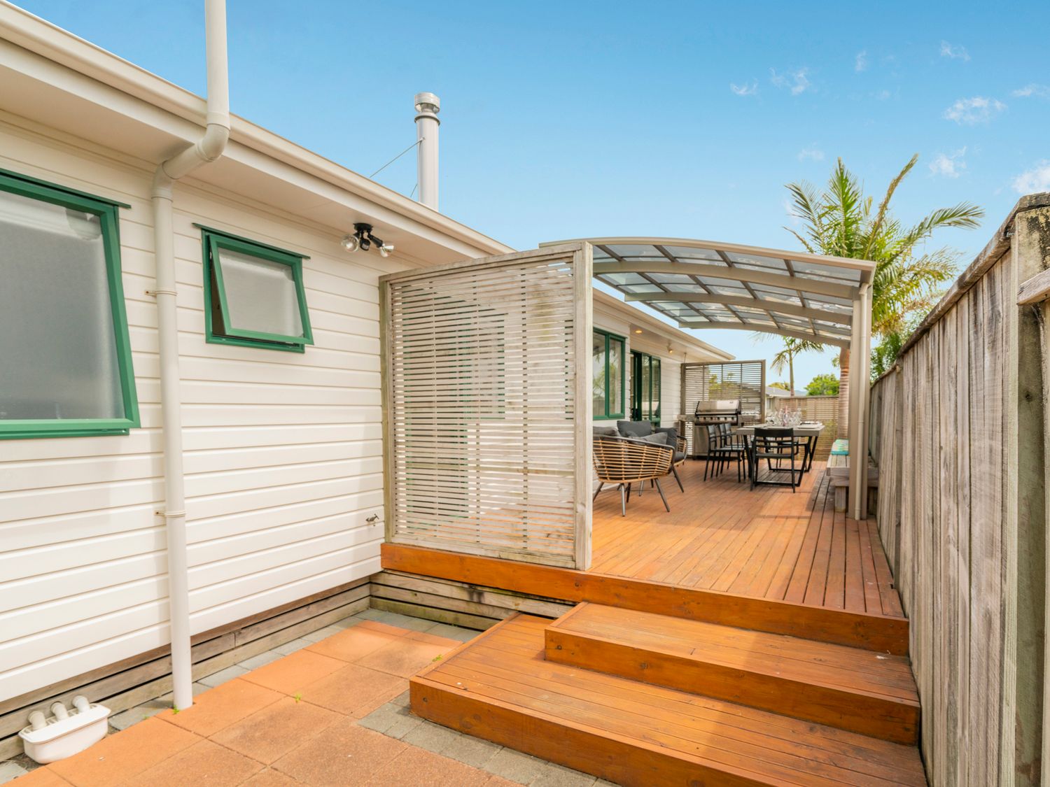 The Sunny Bach - Cooks Beach Holiday Home                     photo 29
