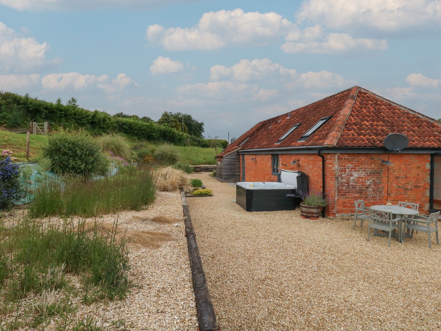 Swallows Nest, Sturminster Newton