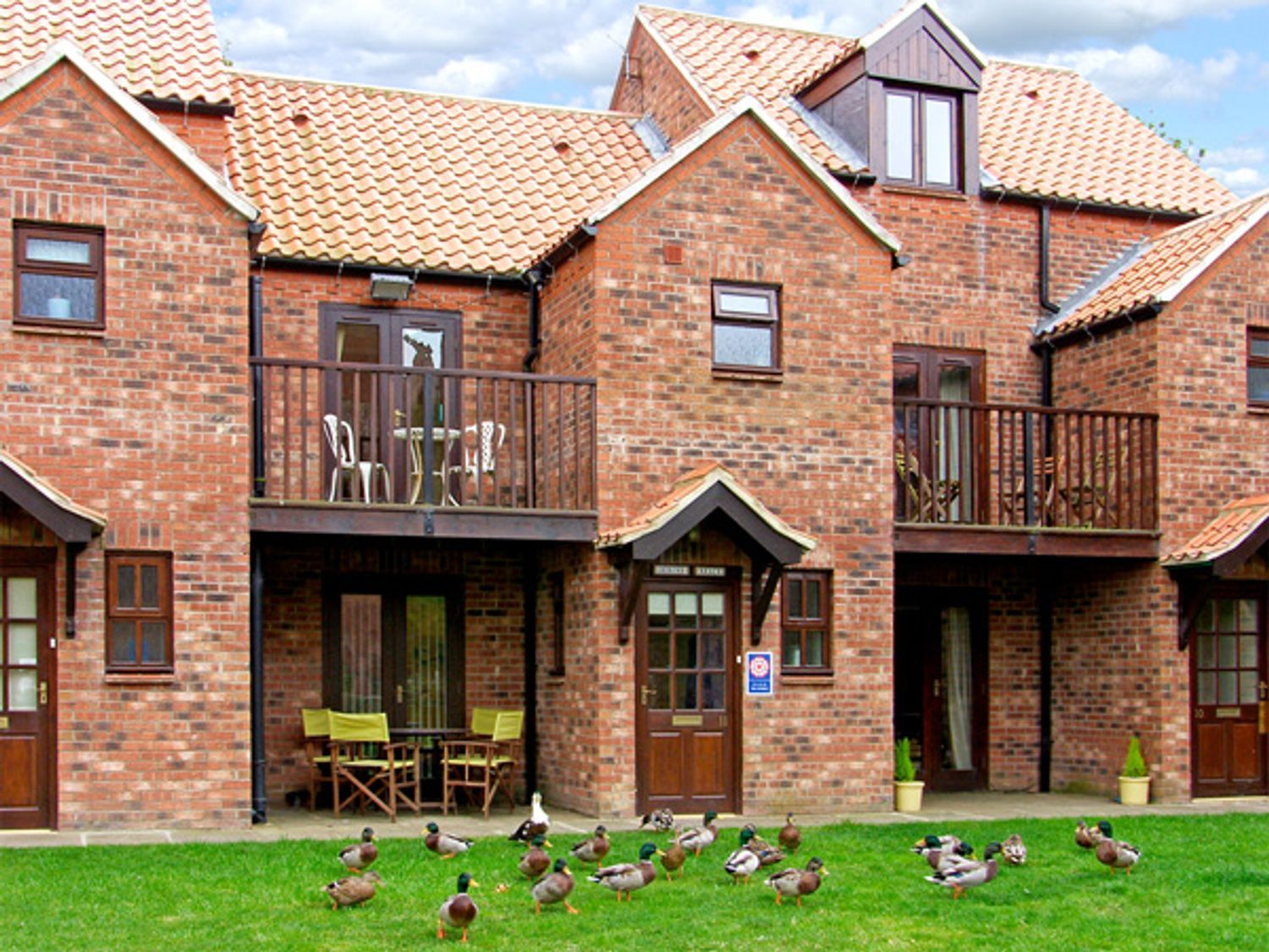 Herons Reach Whitby ( Ref 1066734 ) Self catering accommodation rental in Whitby North Yorkshire