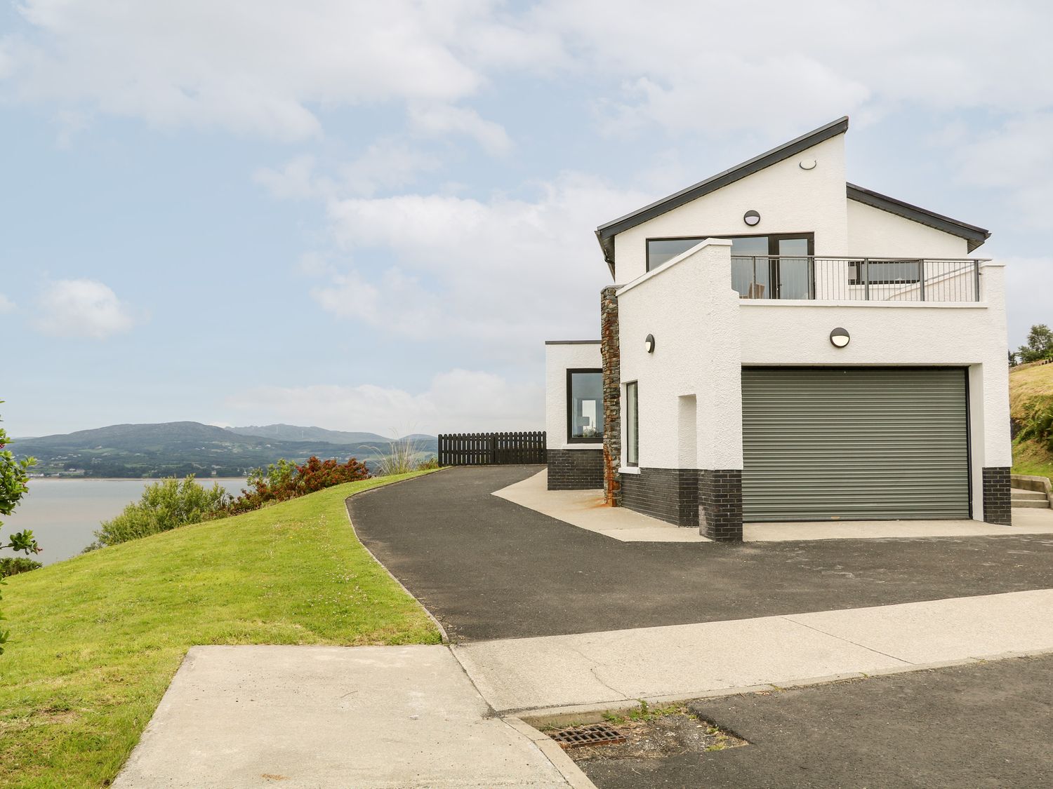 3 Harbour View - County Donegal - 1066983 - photo 1
