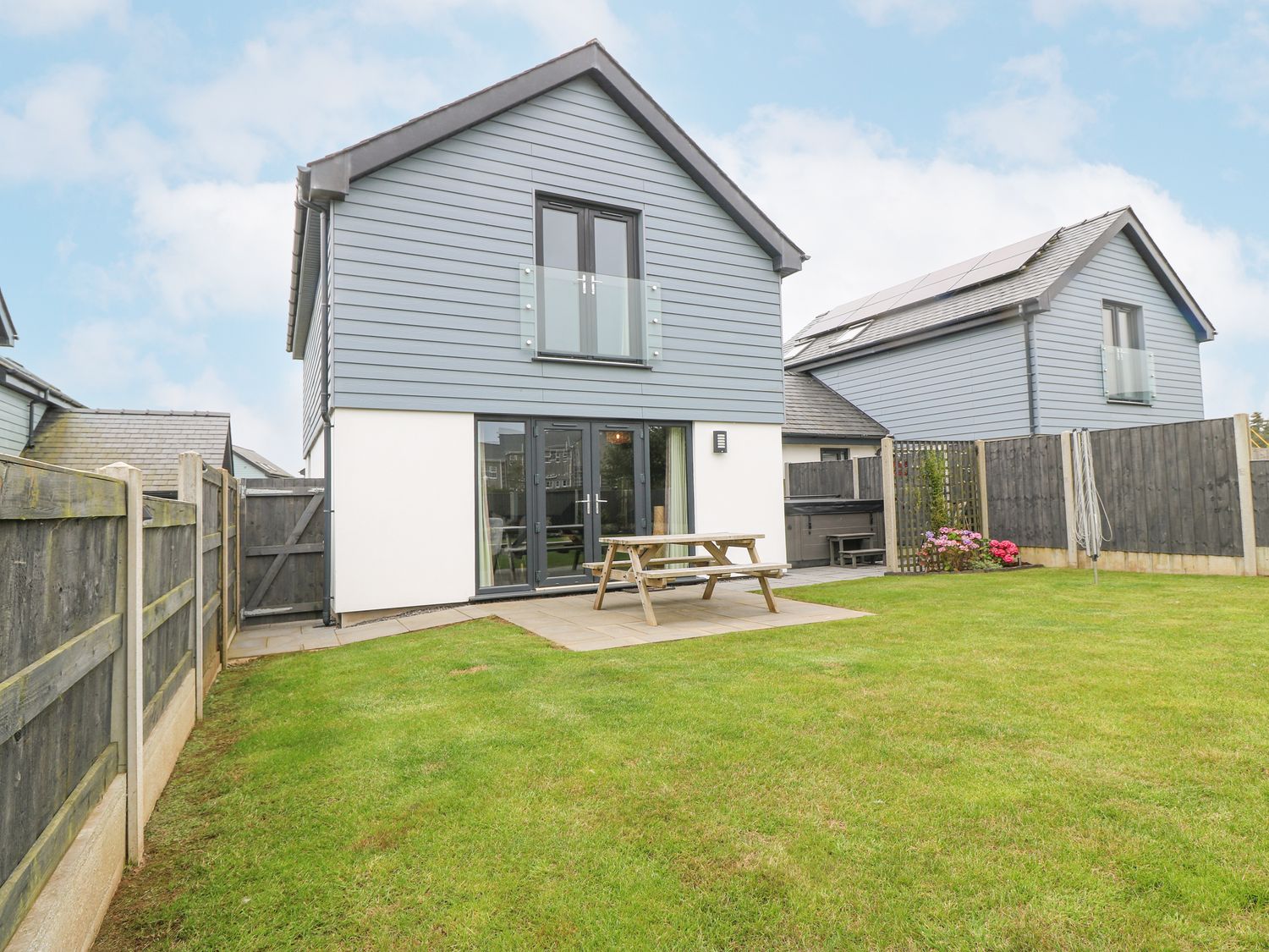 7 Parc Delfryn, Benllech