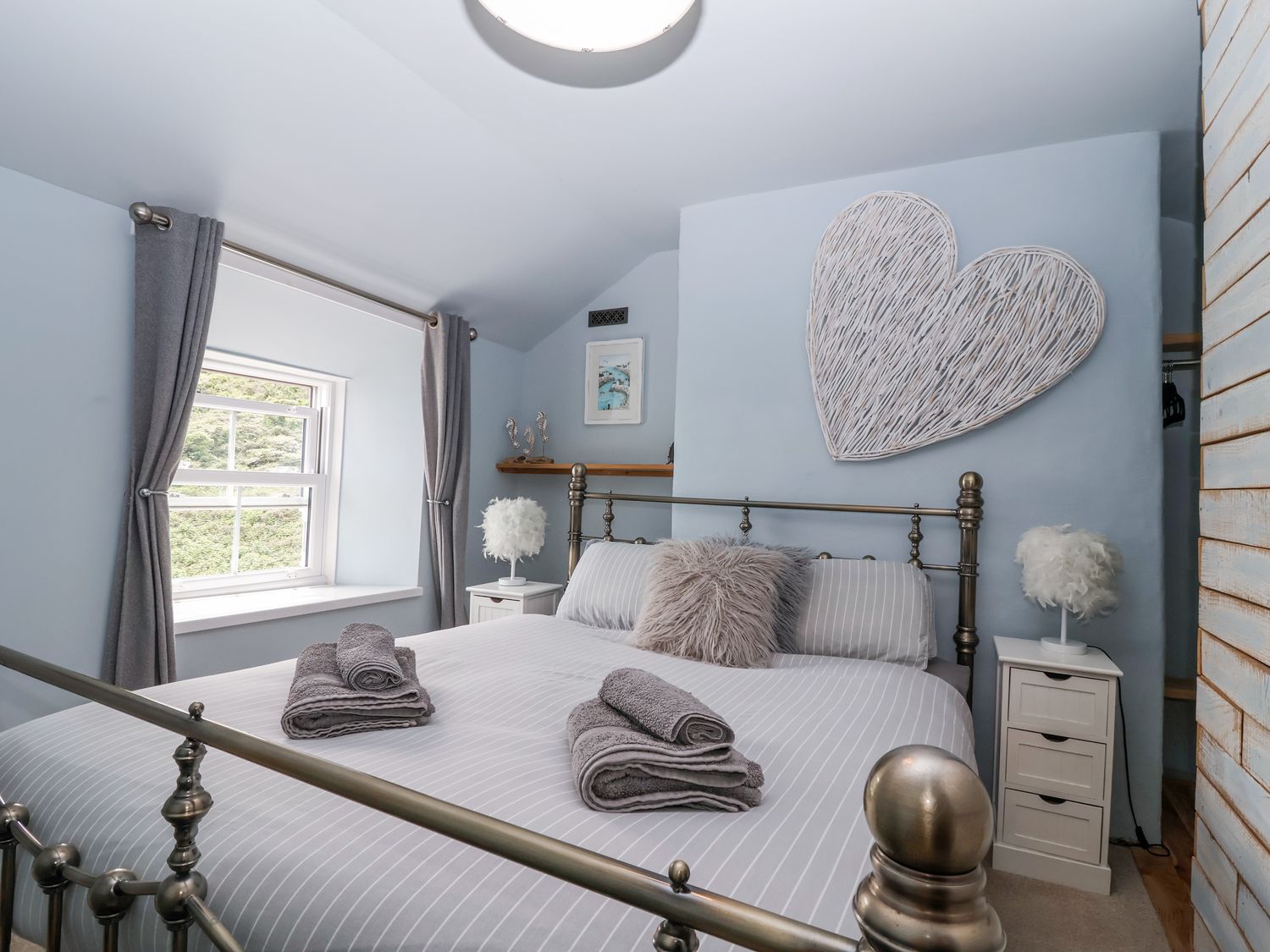 2 Cliff Cottages, Gorran Haven