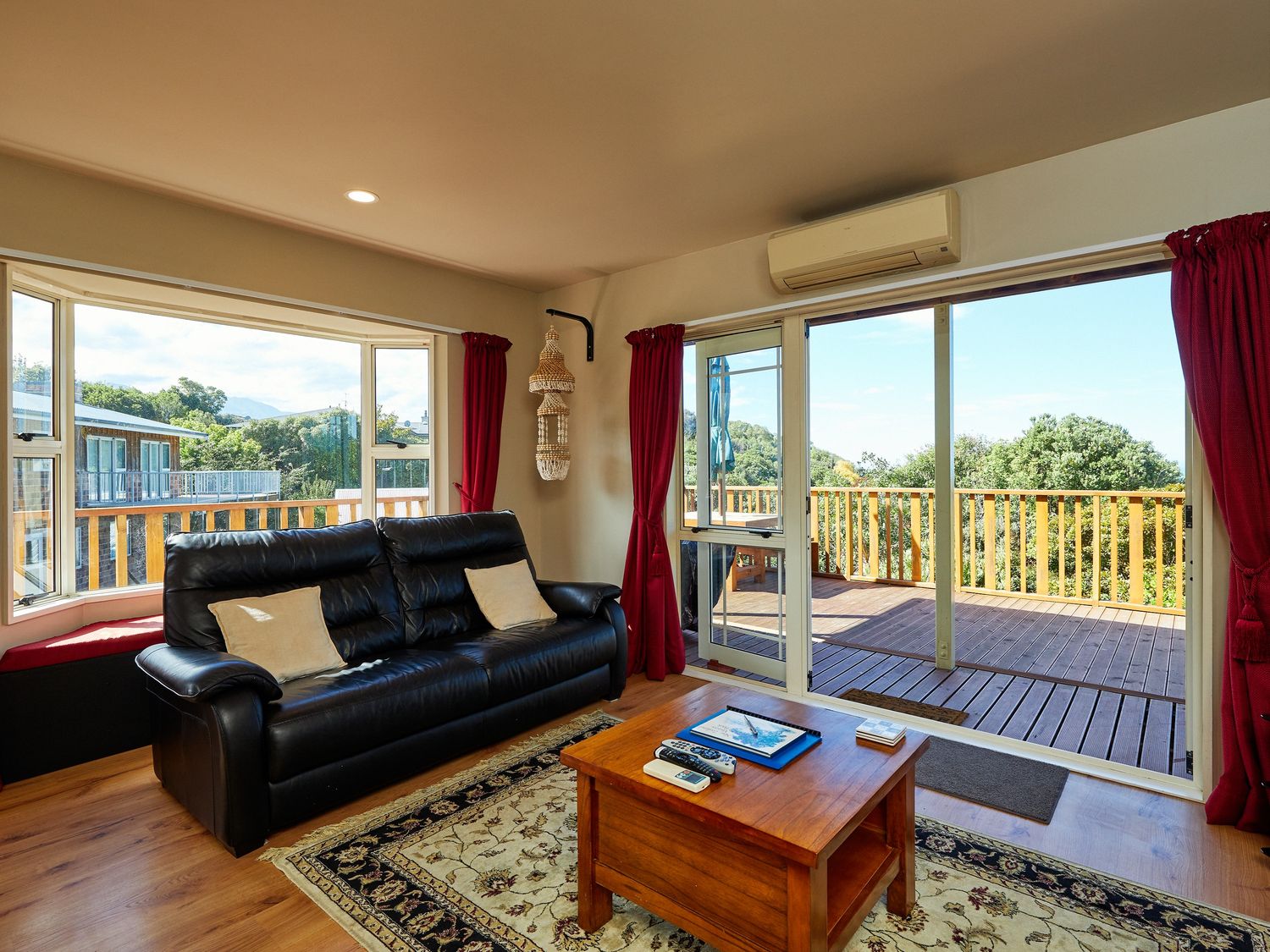 Protea House - Kaikoura Holiday Home                     photo 2