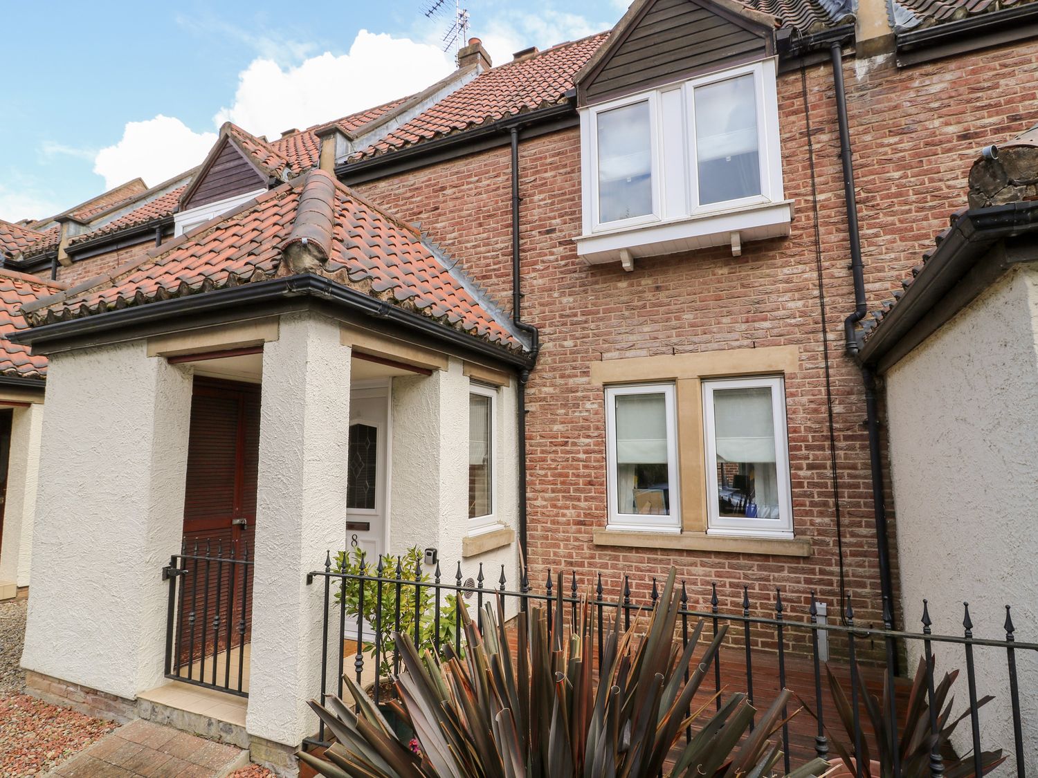 8 Williamson Drive Ripon Holiday Cottage ( Ref 1070041 ) Ripon holiday home sleeps 4 people - Rent self catering accommodation in Ripon City Centre