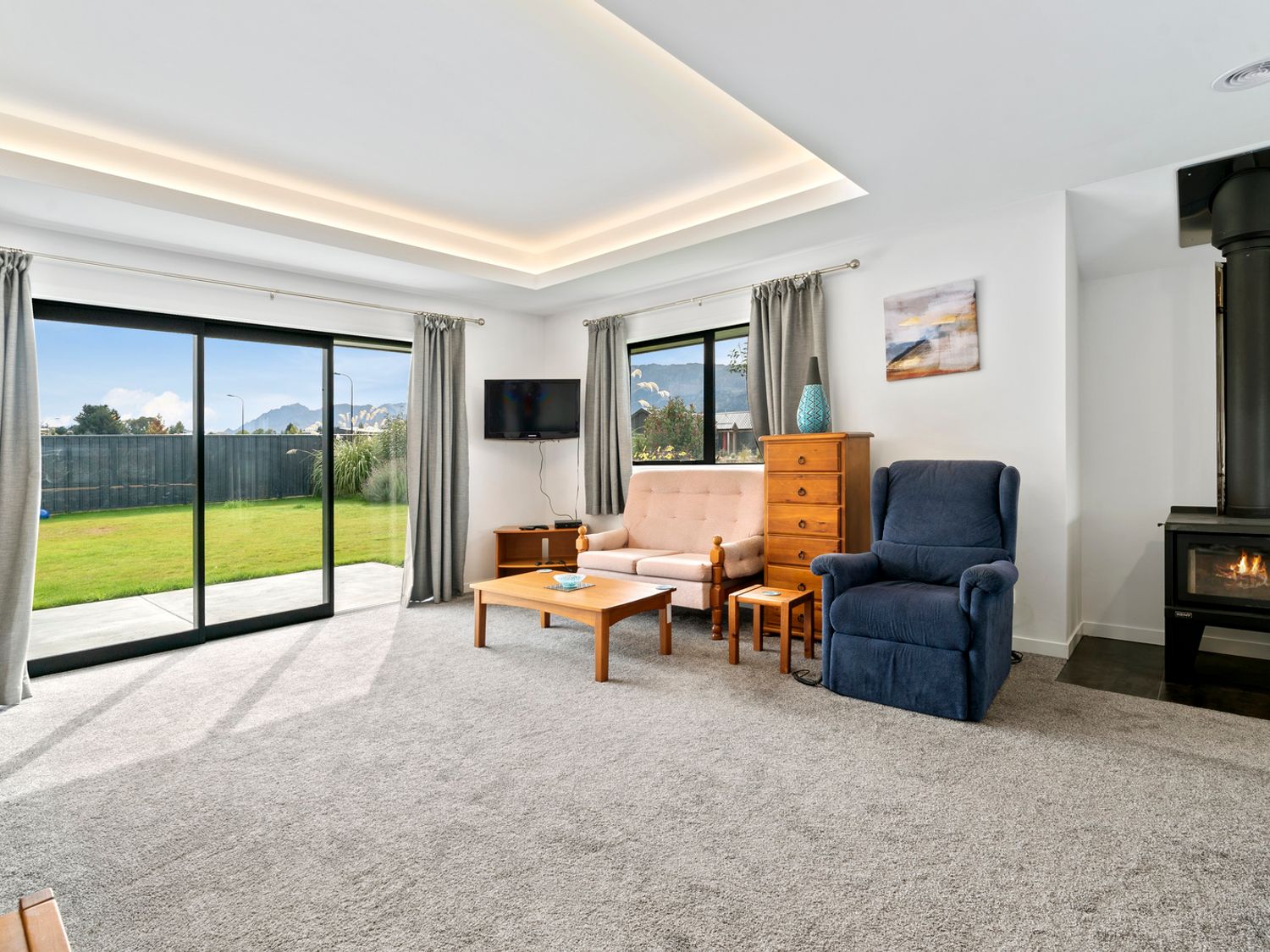 Erskine Place - Lake Hawea Holiday Home                     photo 2