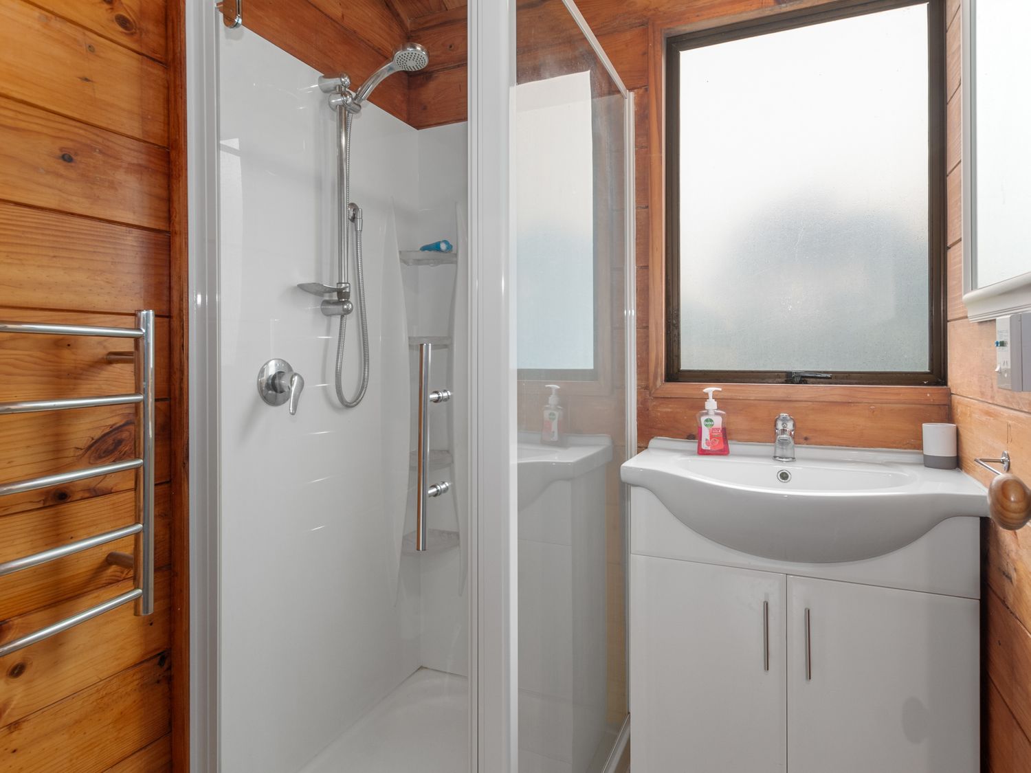 Bream Bay Sands - Ruakaka Holiday Home                     photo 2