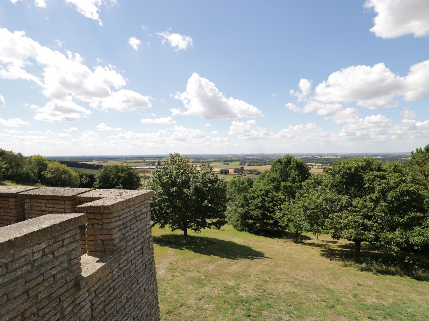 Castle Top Retreat, Nettleton, Lincolnshire