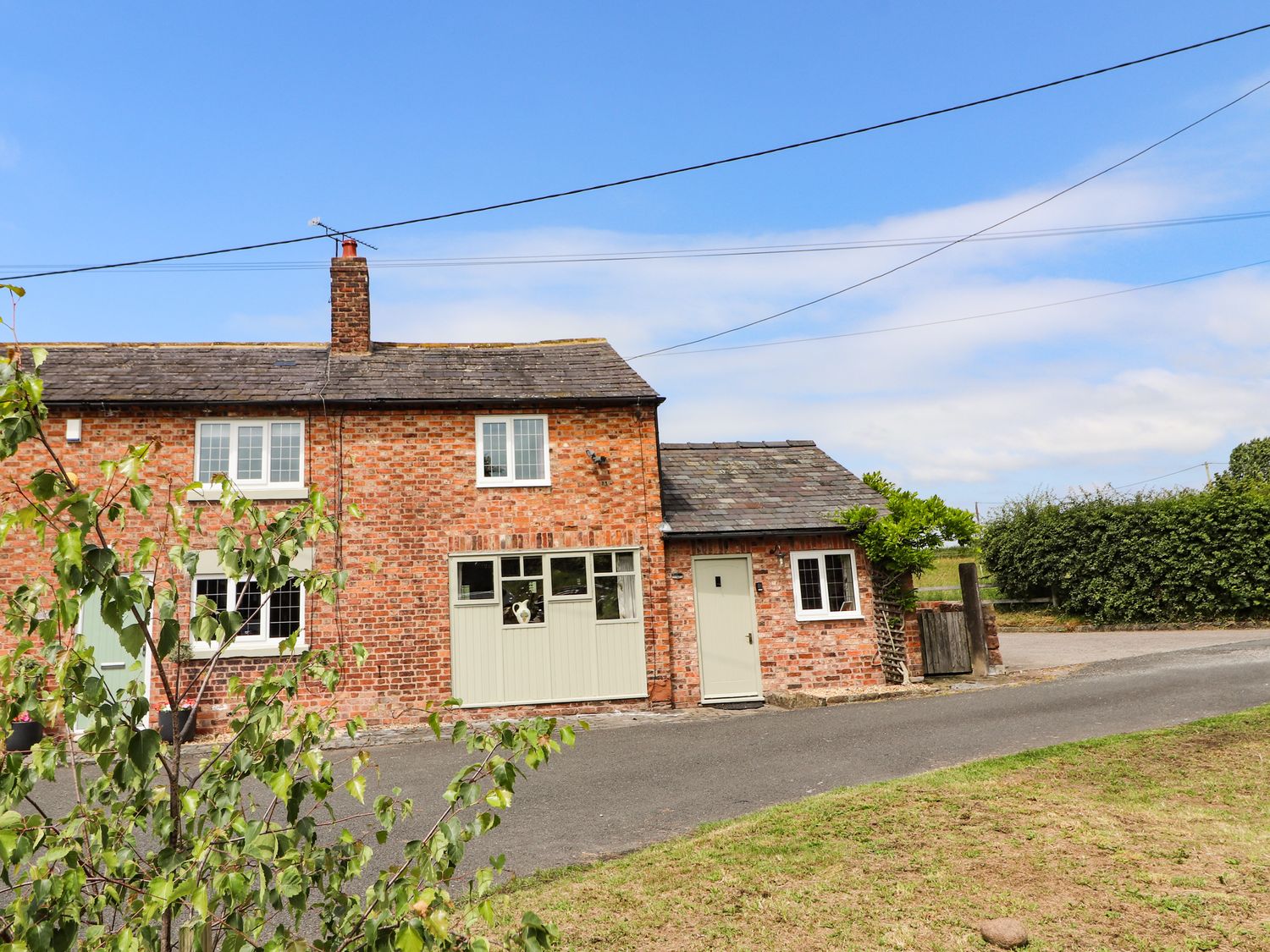 Mill Lane Cottage Tarvin Pool Bank Self Catering Holiday Cottage