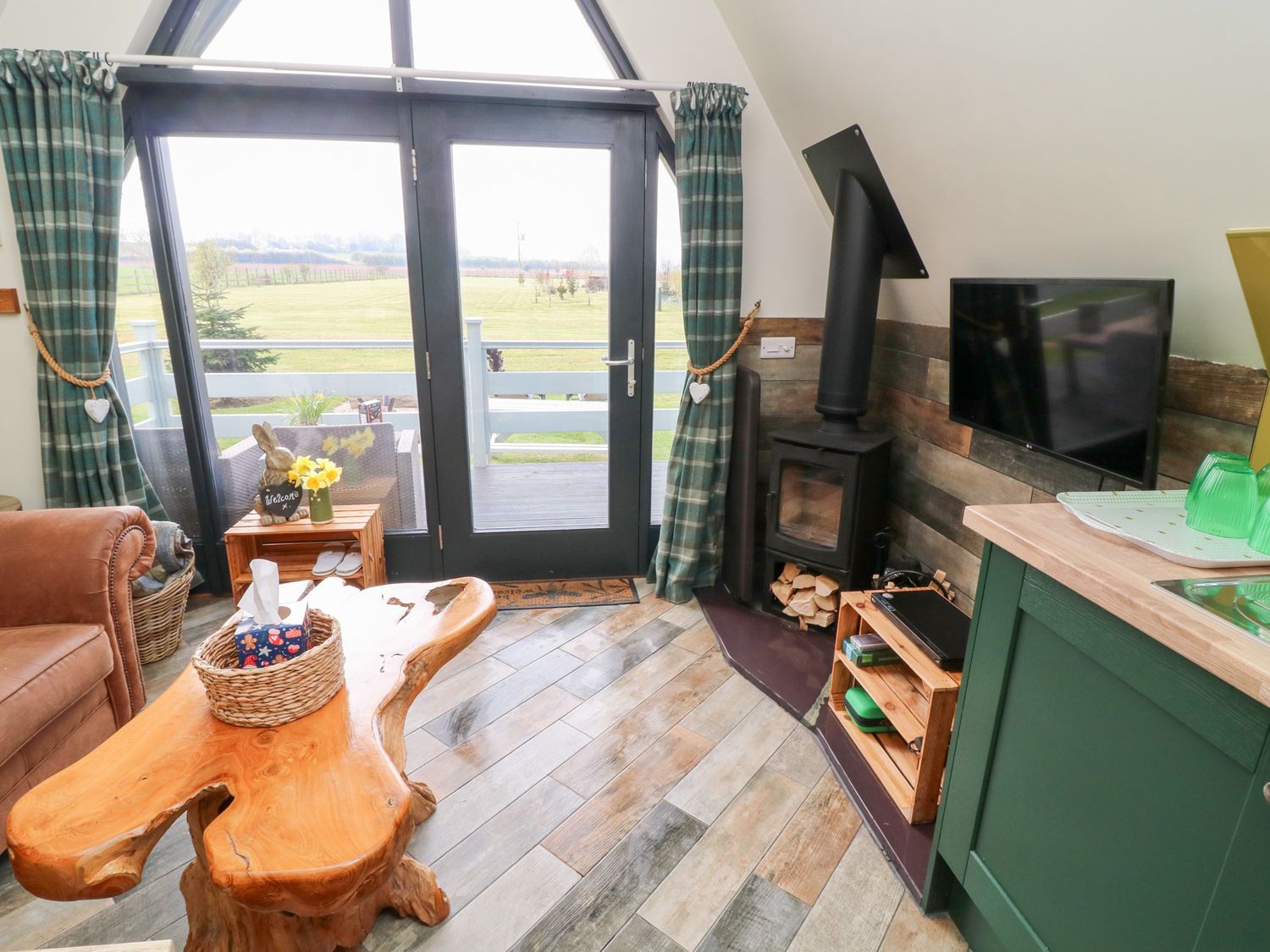 Buttercup Lodge, Misterton