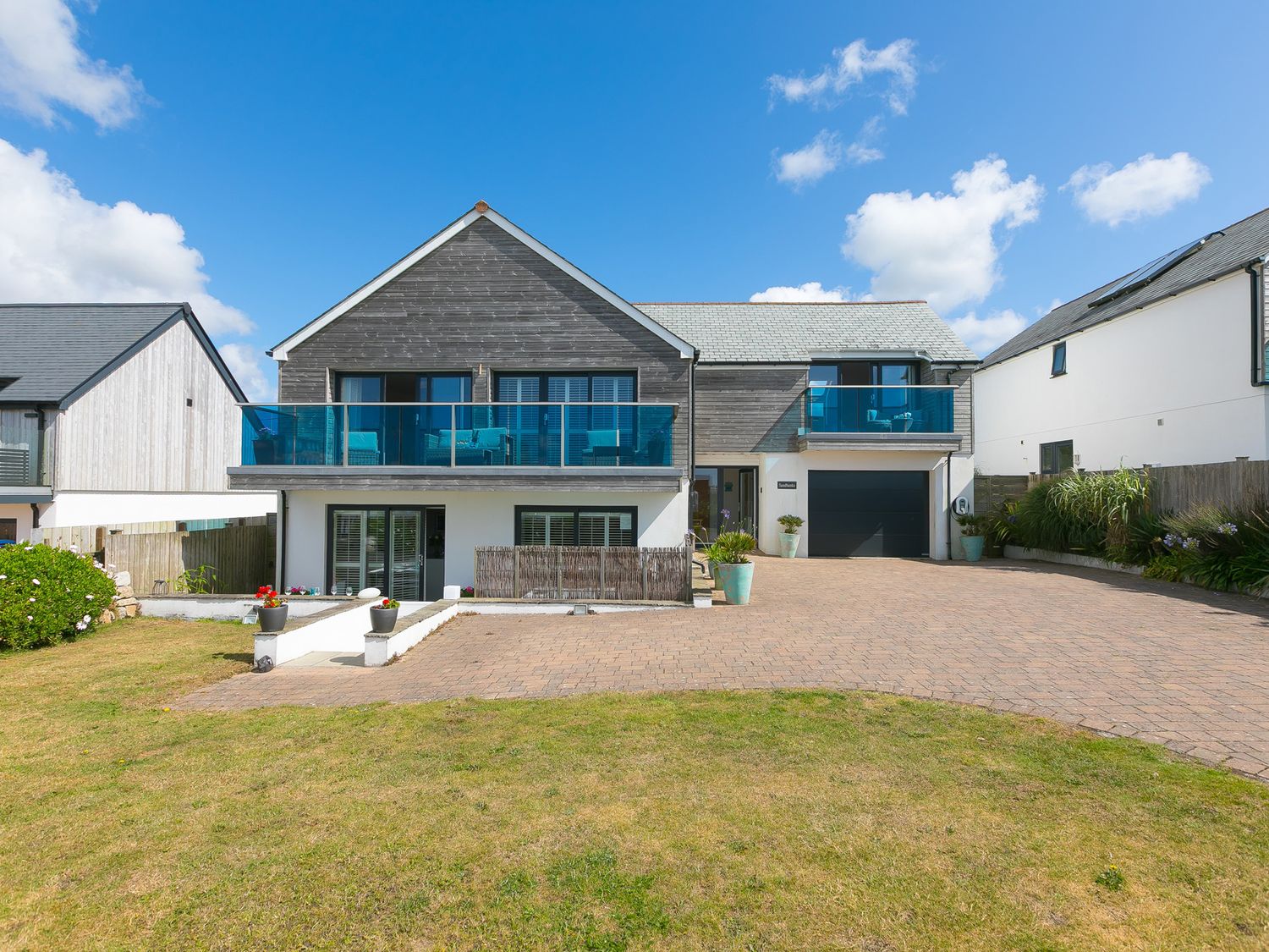 Sandbanks, Praa Sands