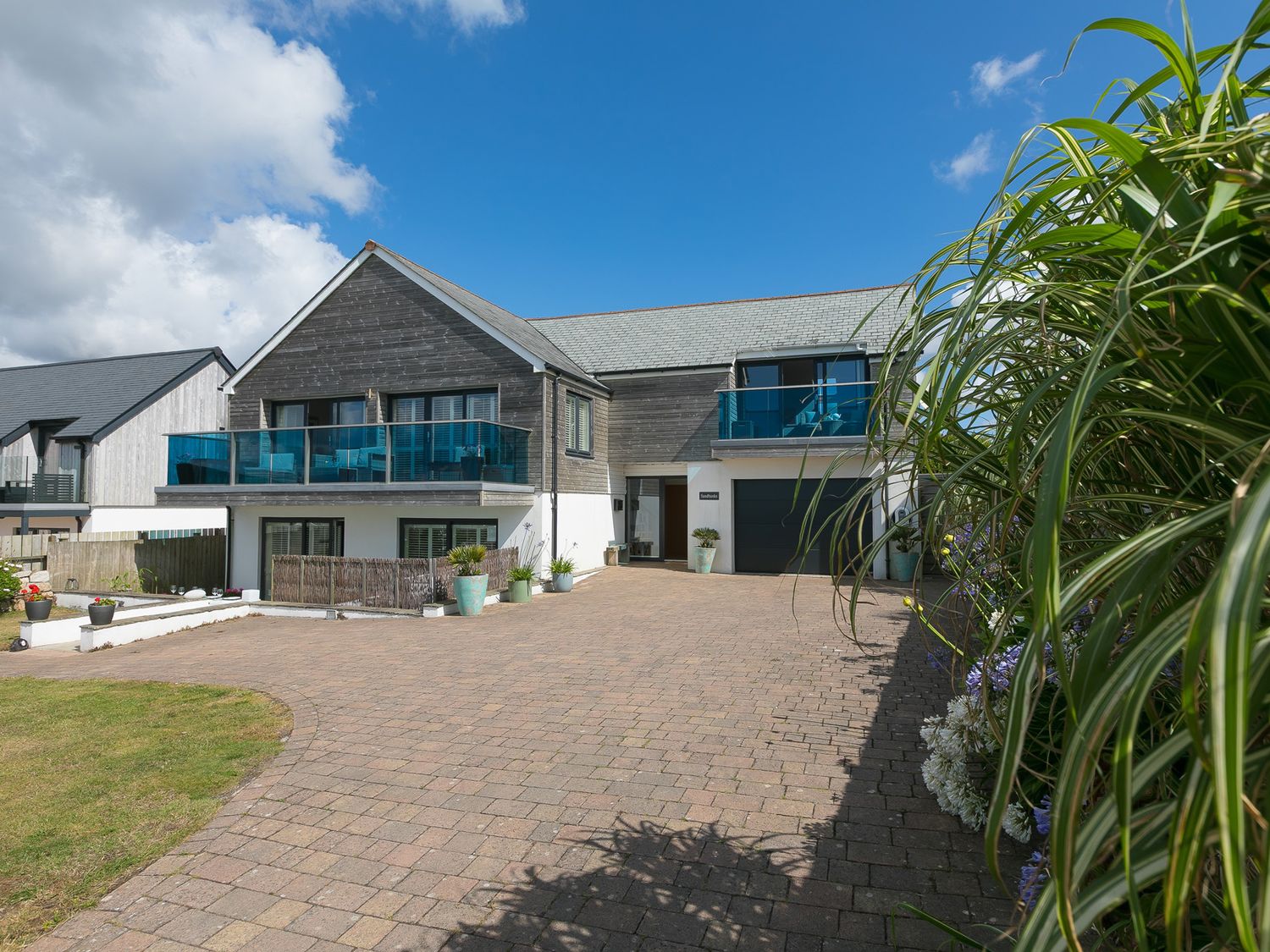 Sandbanks, Praa Sands