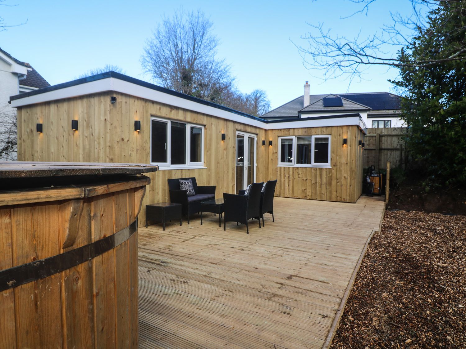 Hunting Gate Lodge, Lanner