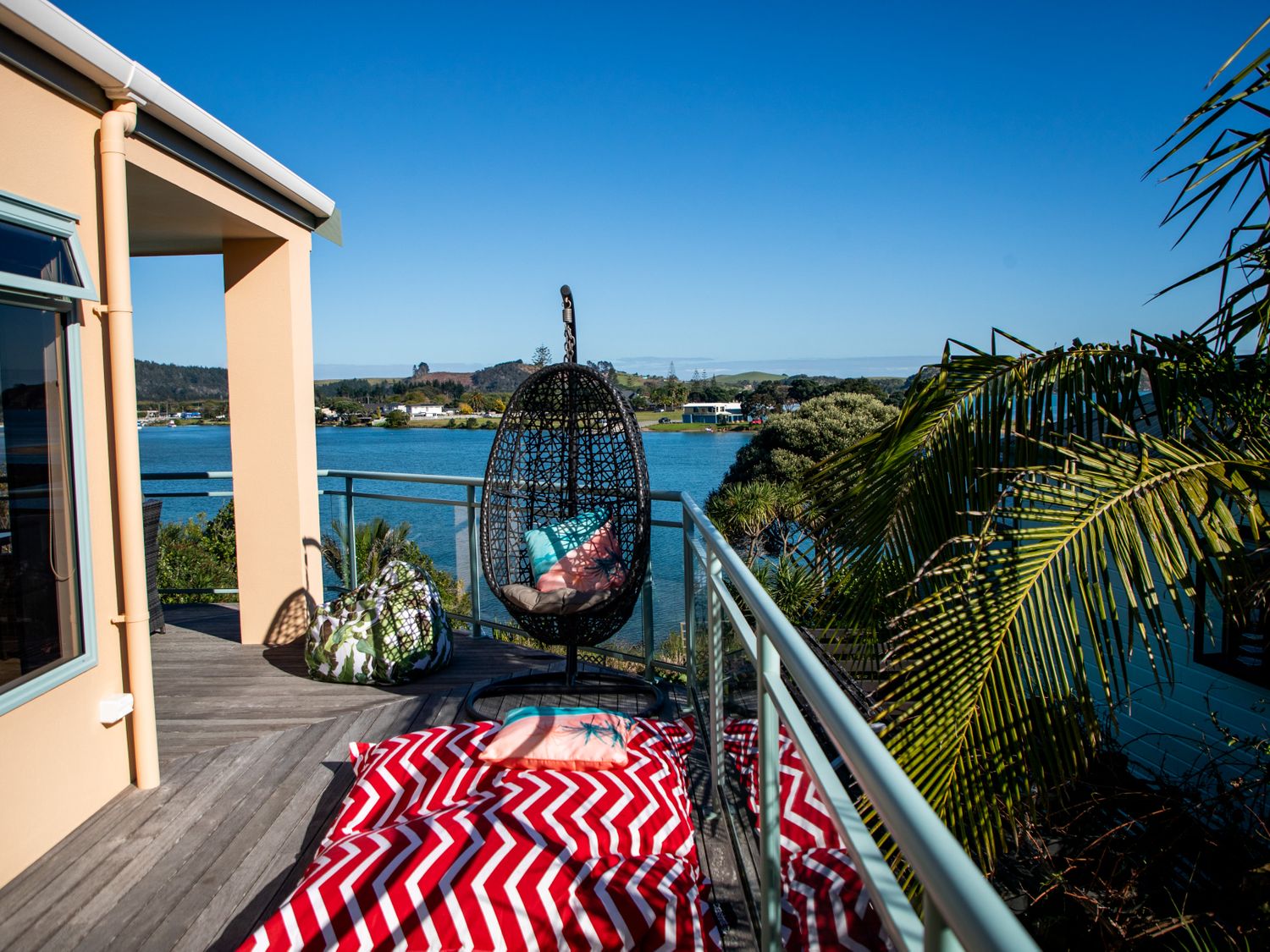 Soul Retreat - Cable Bay Holiday Home                     photo 2