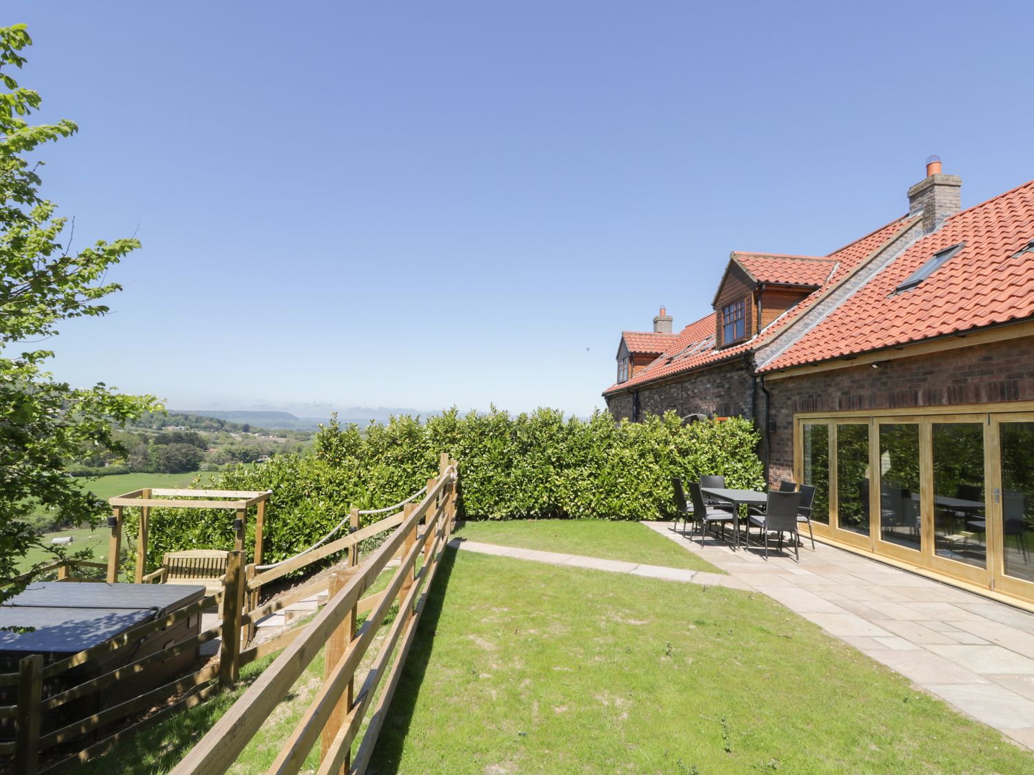 Kaitkyella Lodge Scarborough ( Ref 1075625 ) Scarborough holiday property sleeps 4 - Self catering accommodation in Scarborough North Yorkshire