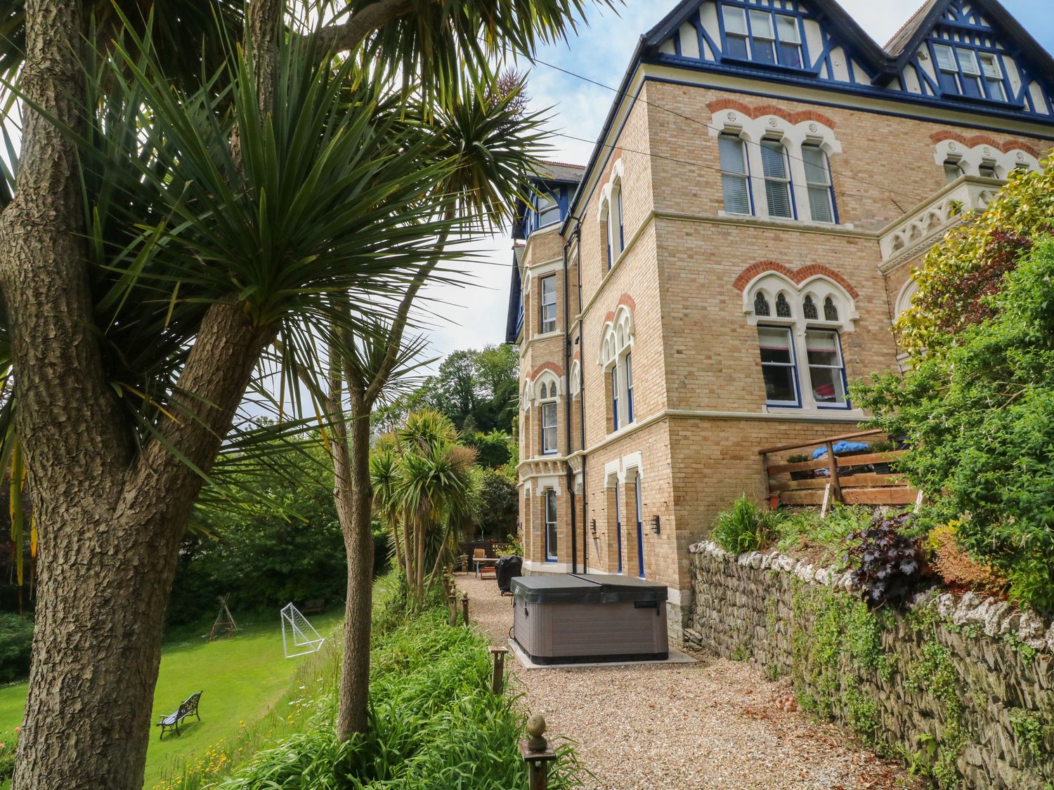 Westwell Hall, Ilfracombe