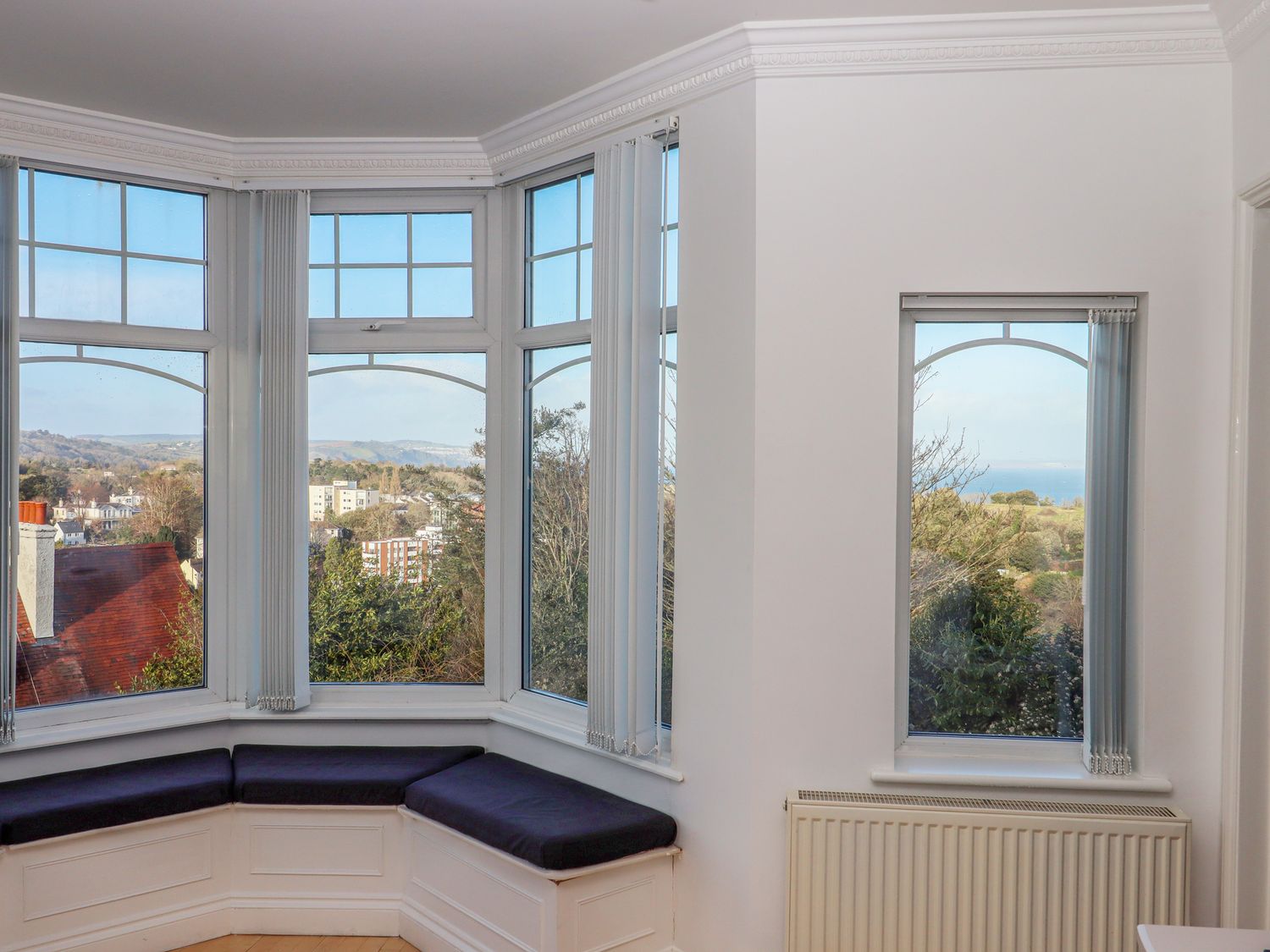 Flat 2 Channel View, Torquay