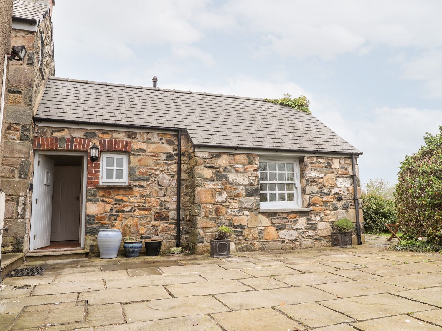 Spring Hill Cottage - South Wales - 1078706 - photo 1