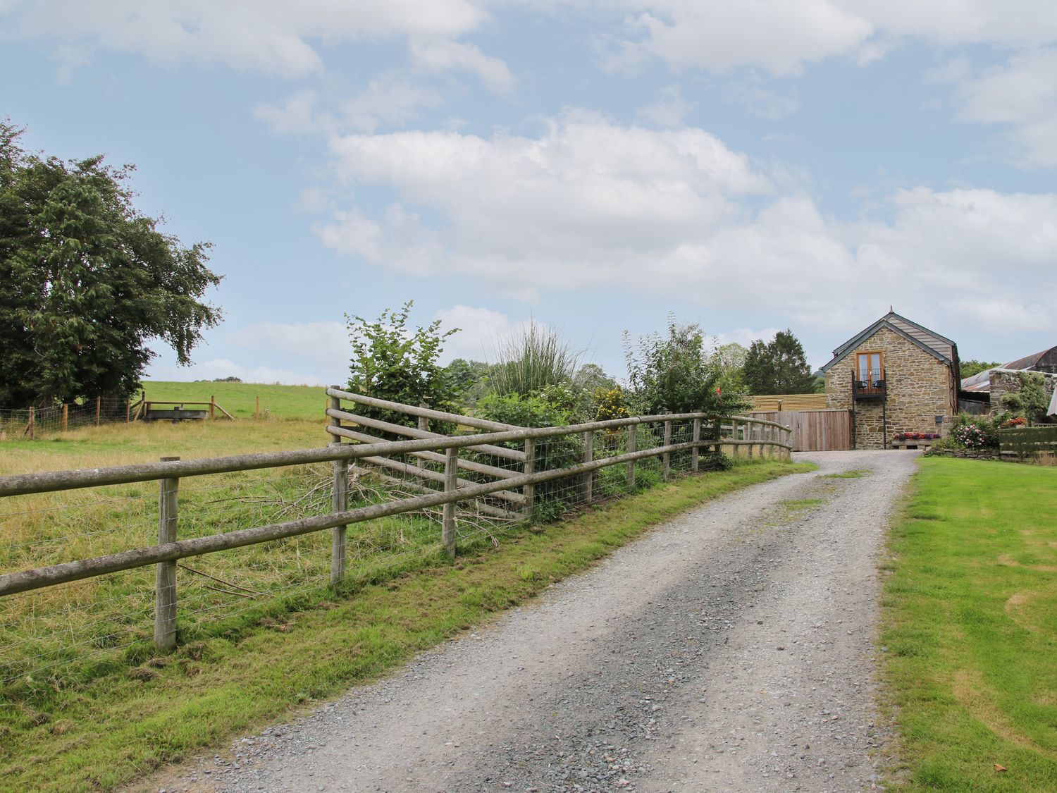 Meadow Barn, Aston On Clun