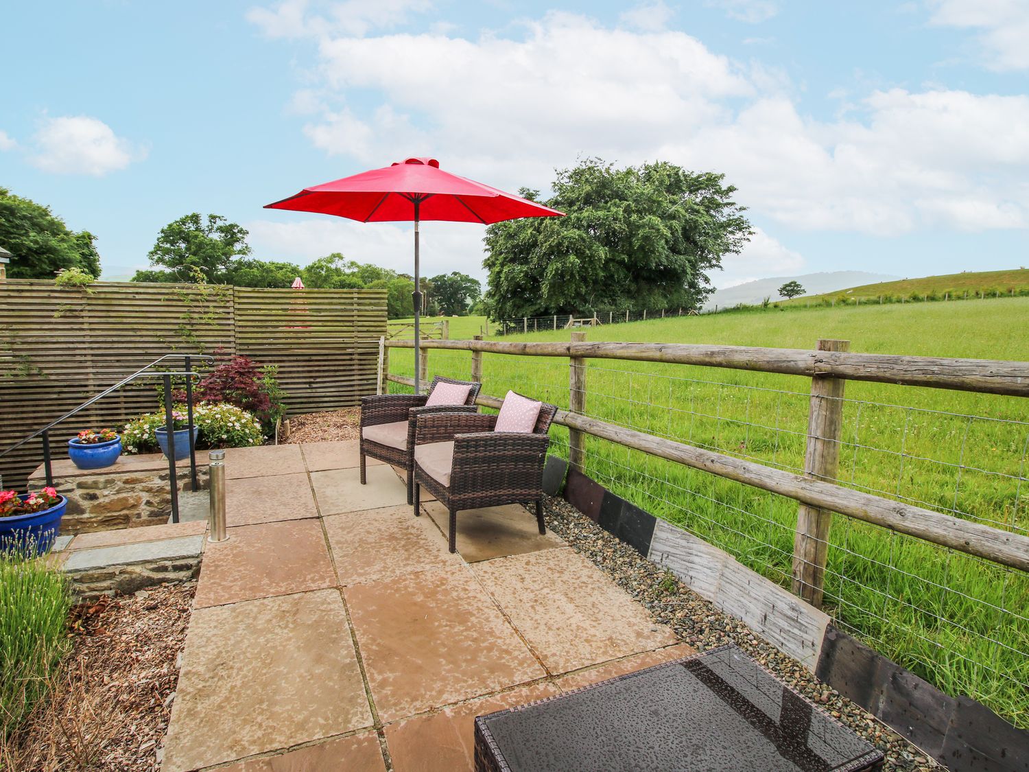 Meadow Barn, Aston On Clun