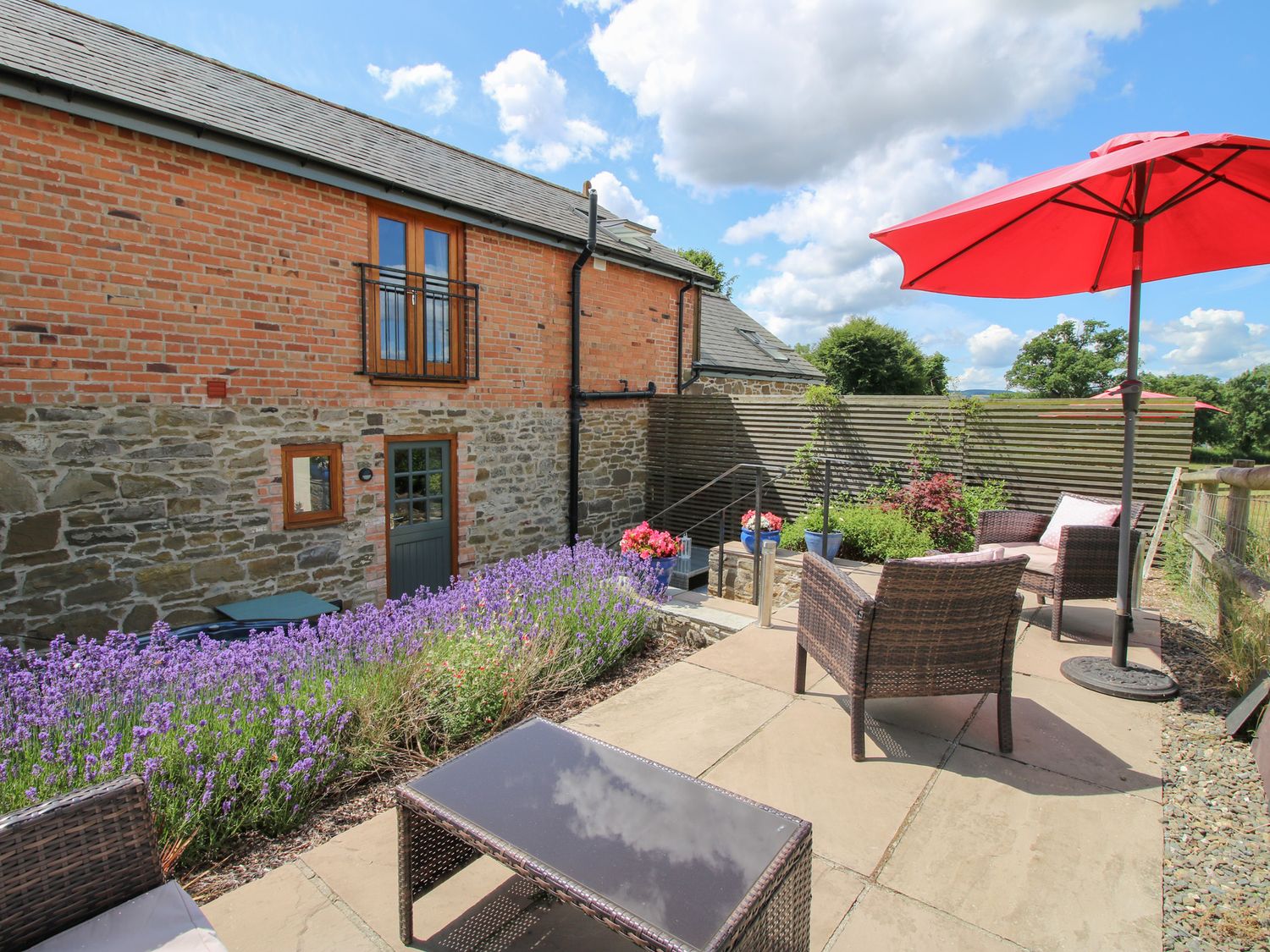 Meadow Barn, Aston On Clun
