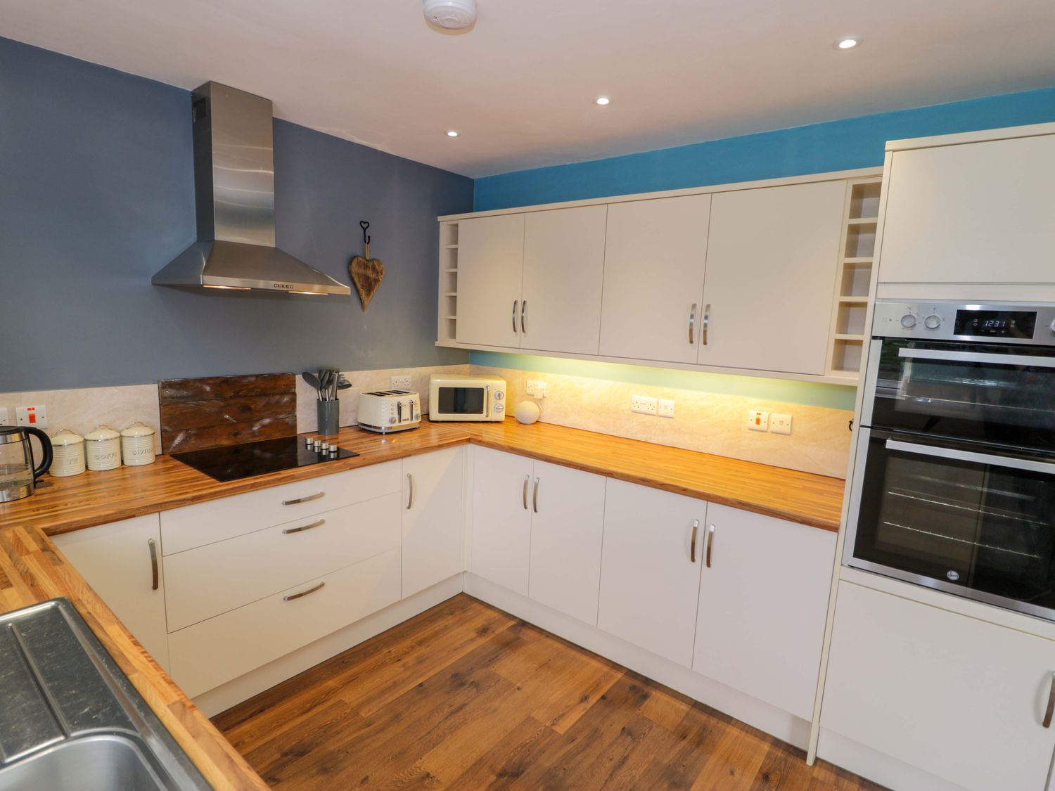 Cae Berllan, Pwllheli