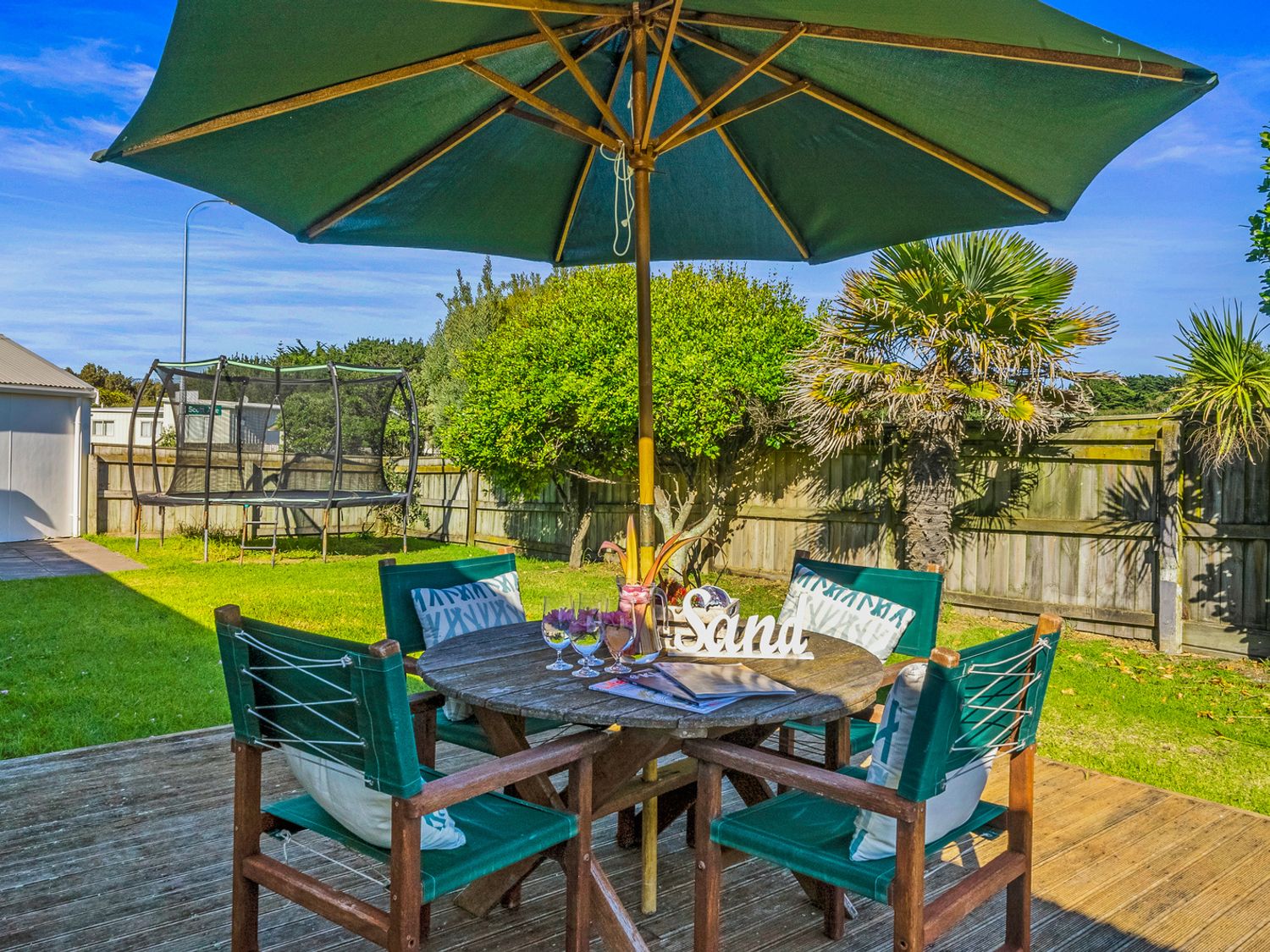Babbacombe Bach - Otaki Beach Holiday Home                     photo 20