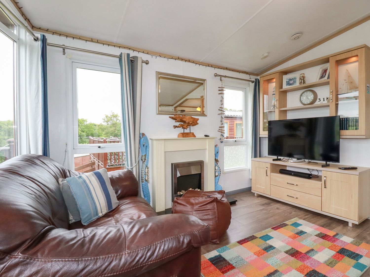 Orchard View, Tintagel