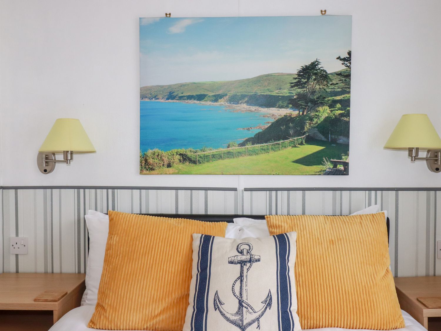 Orchard View, Tintagel