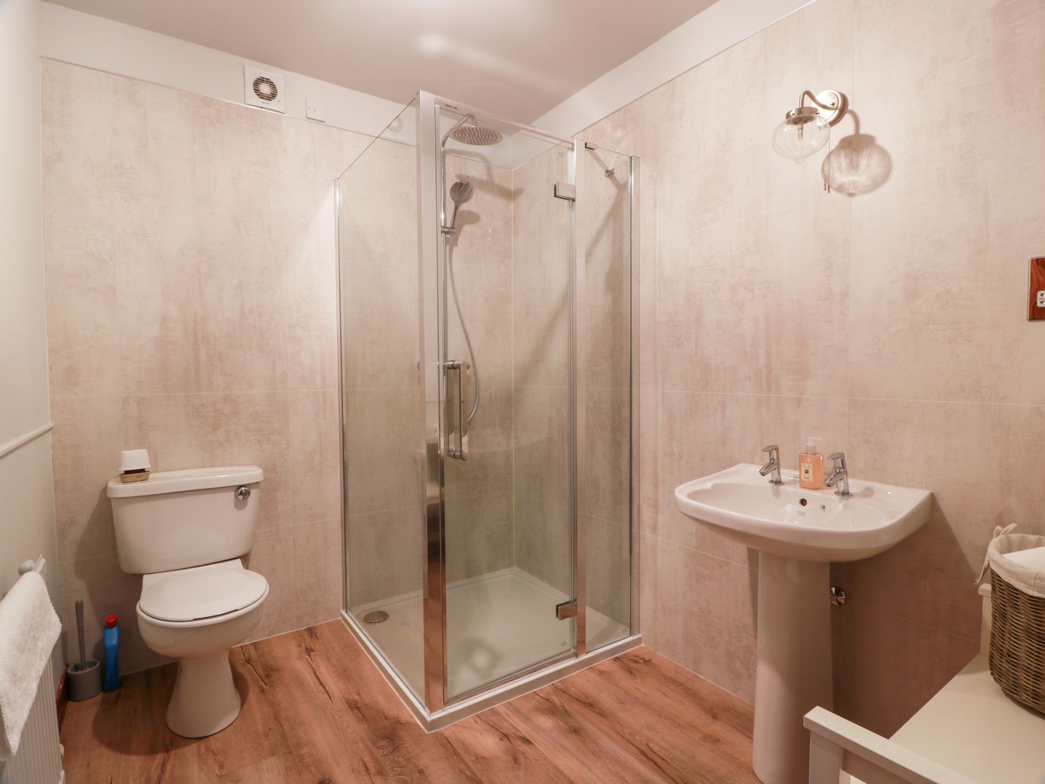 Shieldhill Farm House, Falkirk