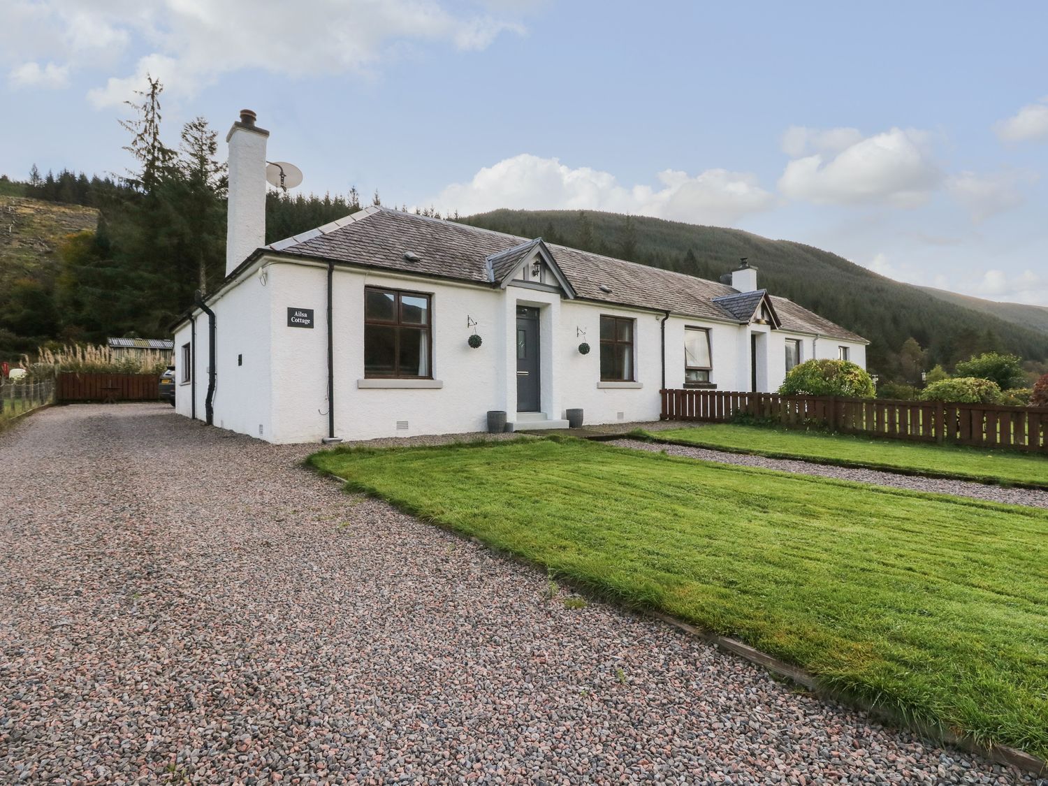 Ailsa Cottage - Scottish Highlands - 1086502 - photo 1