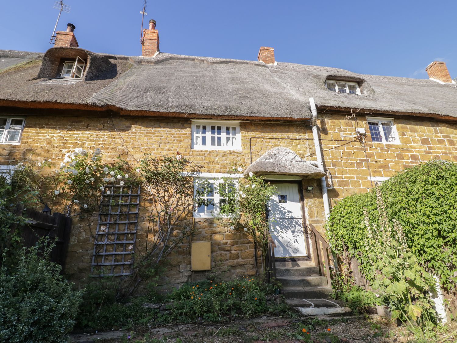Stone's Throw Cottage - Cotswolds - 1087632 - photo 1