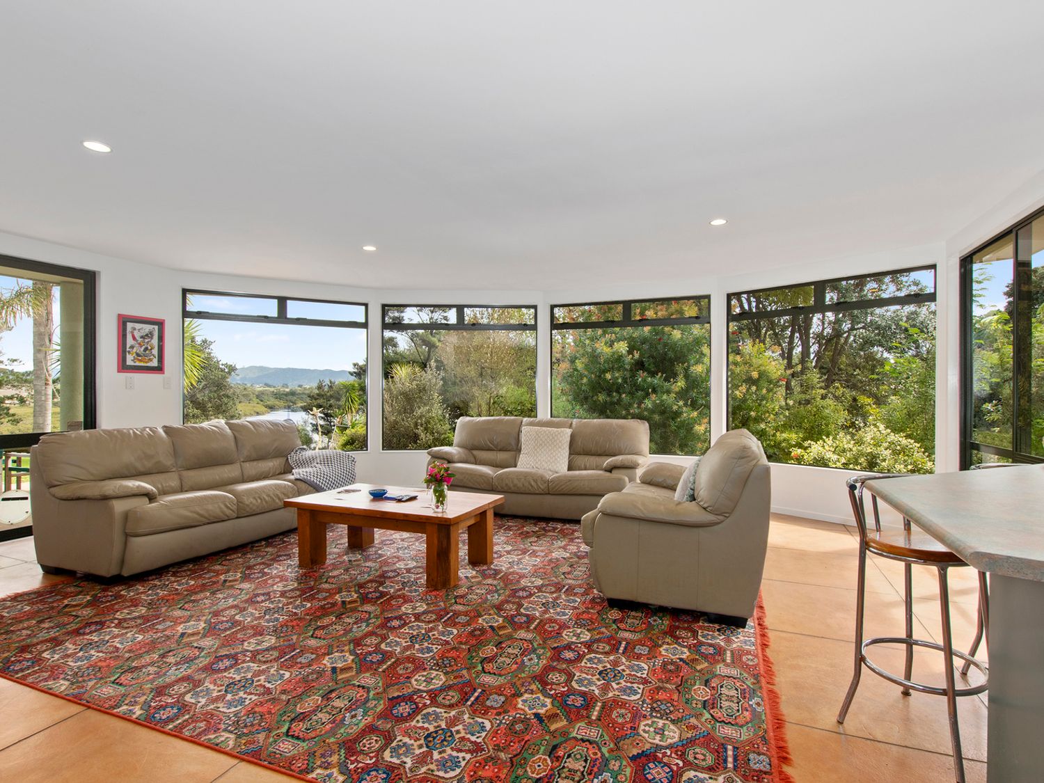 Green Oasis - Mangawhai Heads Holiday Home                     photo 2