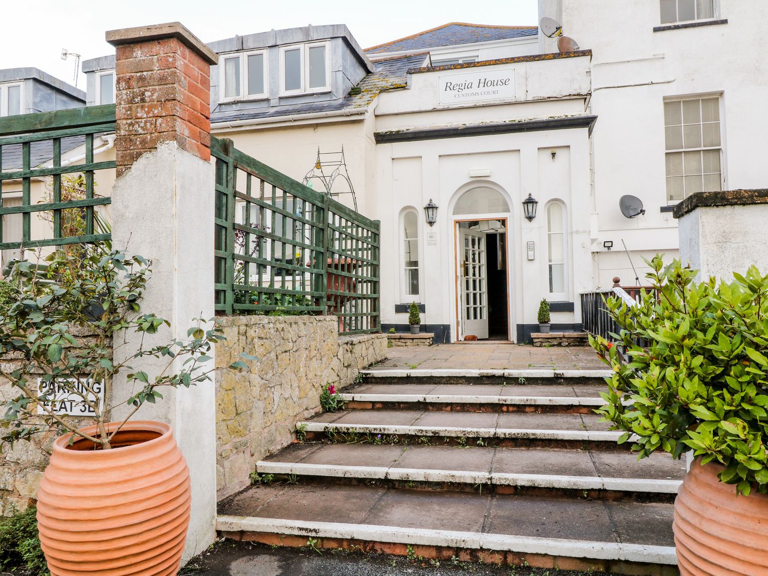 Harbour Lodge Teignmouth Salty, The Devon Self Catering Holiday