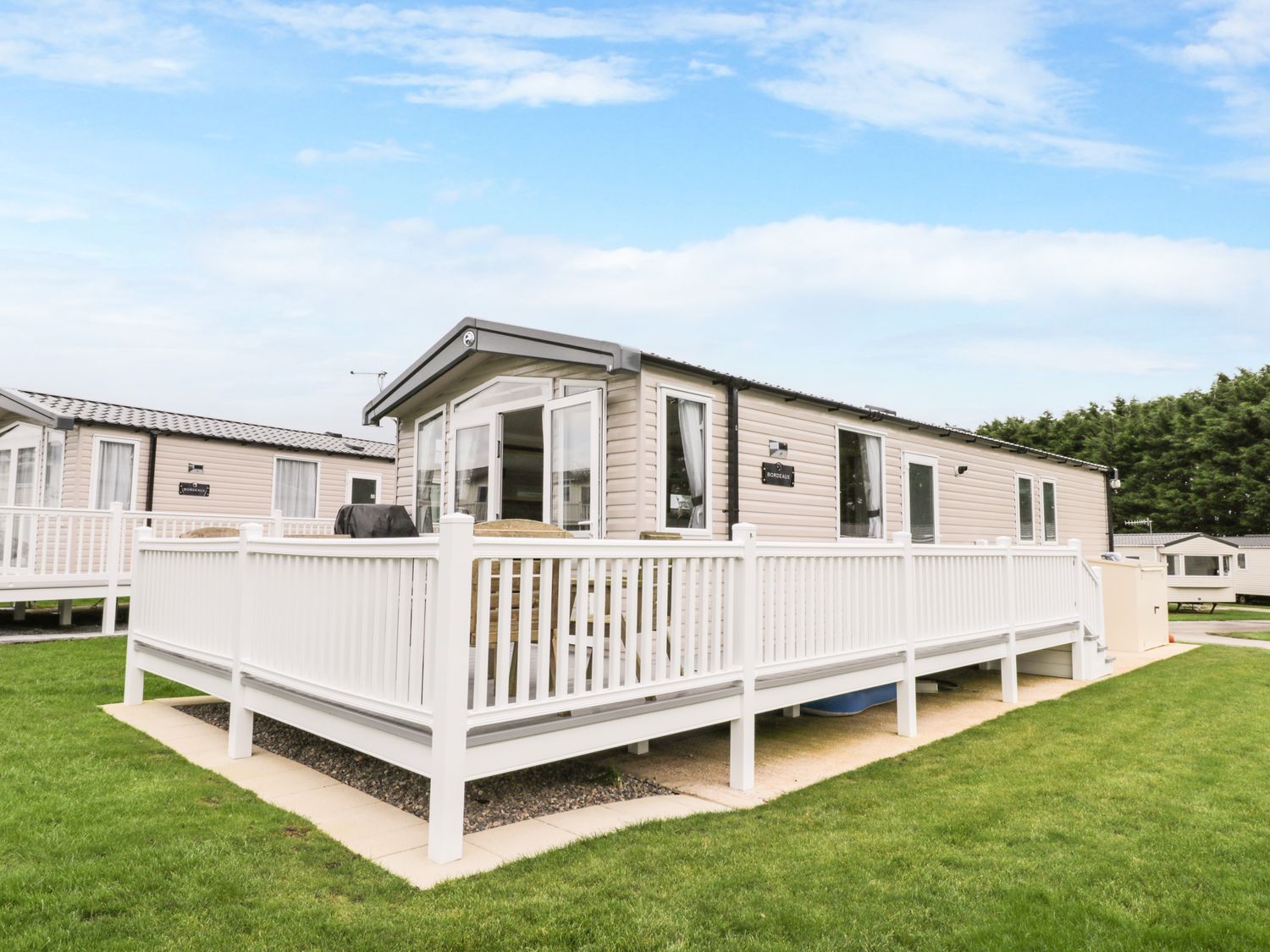Lawlors Retreat at Cayton Bay Holiday Park ( Ref 1091779 ) Holiday lodge near Scarborough sleeps 6 guests