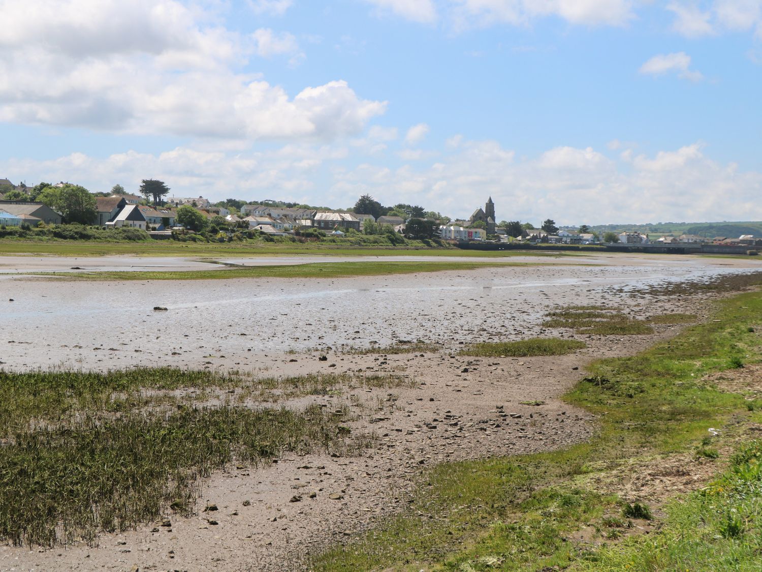 Tredarn, Connor Downs, Cornwall, dog-friendly, woodburning stove, hot tub off-road parking and views