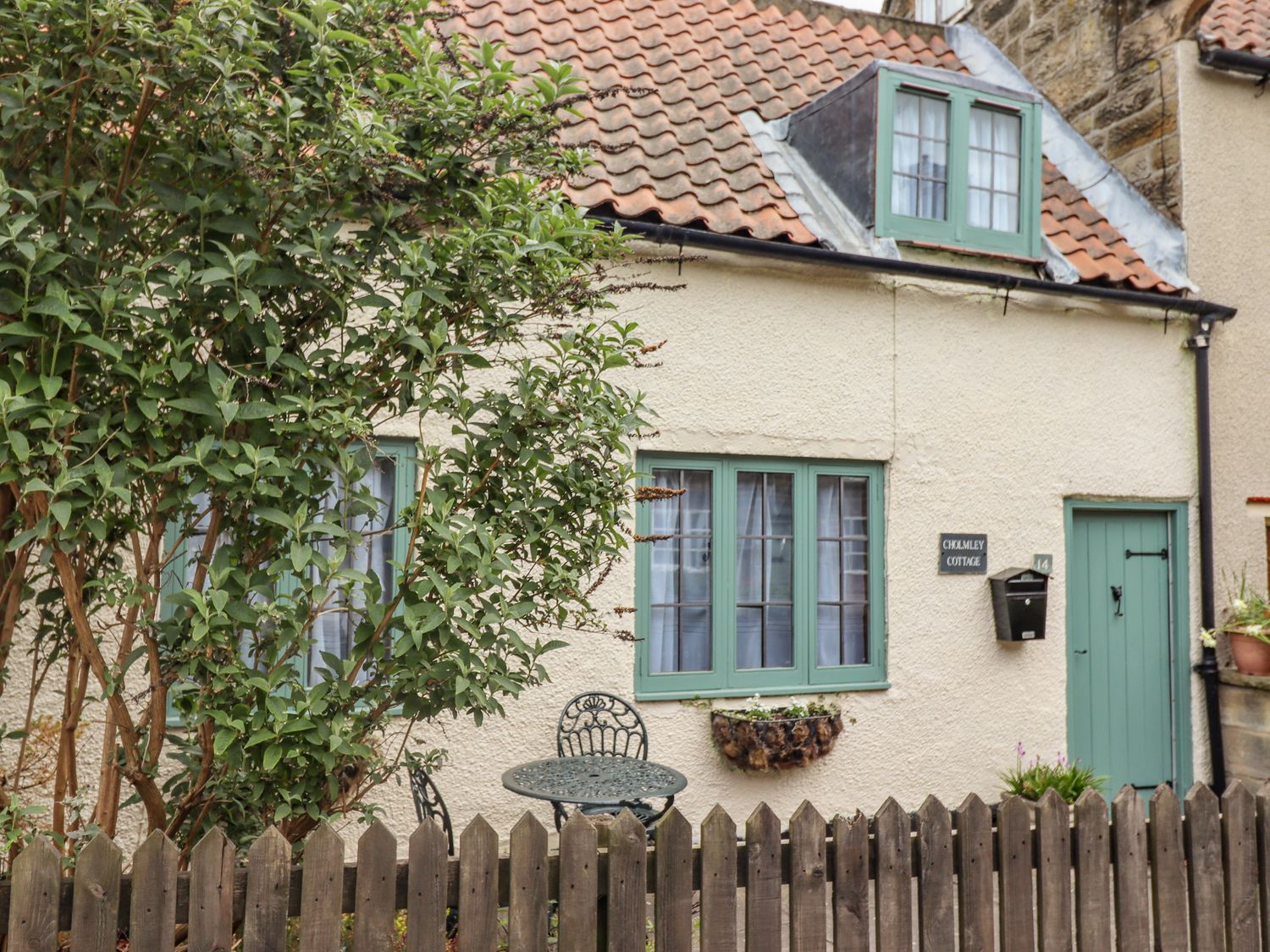 Cholmley Cottage - North Yorkshire (incl. Whitby) - 1093715 - photo 1