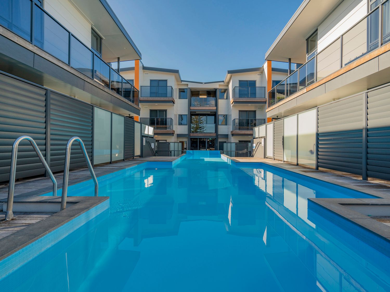 Beachy Keen - Whangamata Holiday Apartment                     photo 25