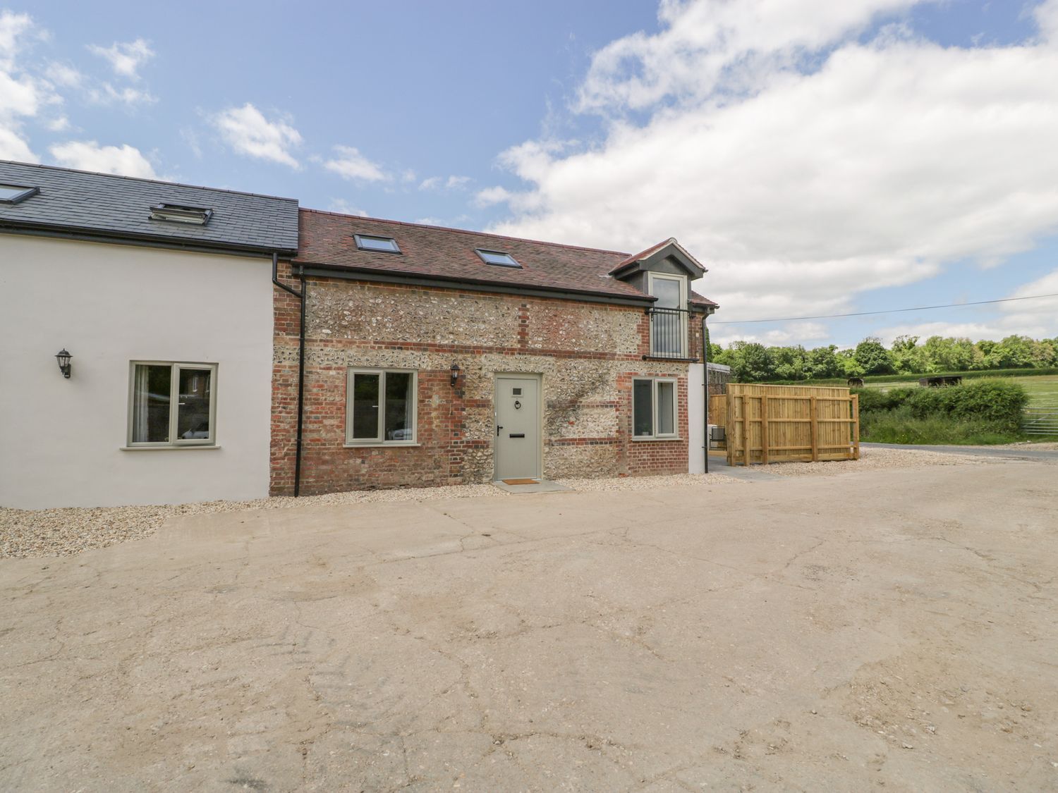 The Mill, Blandford Saint Mary Dorset England Hot Tub Getaways