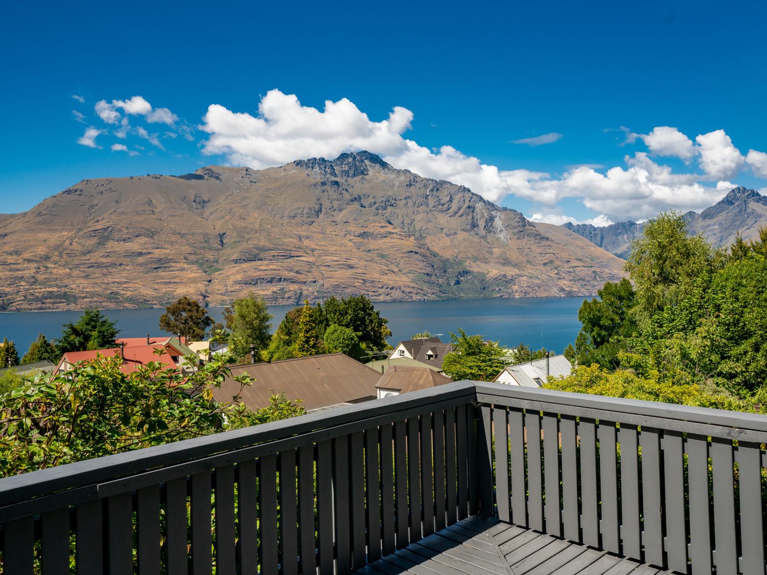 Arawata Lodge - Queenstown Holiday Home -  - 1098292 - photo 1