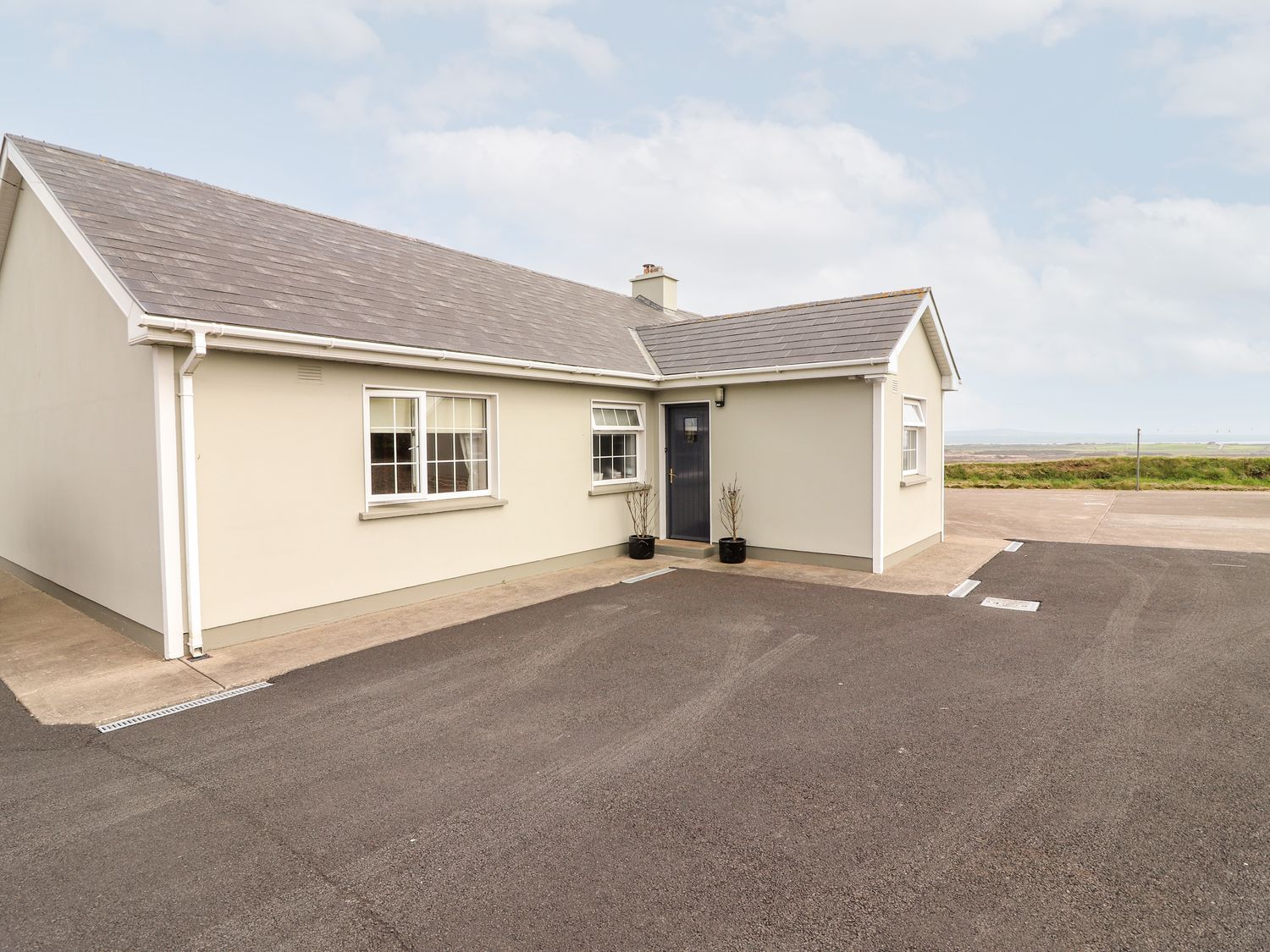 Kerry View - County Clare - 1099770 - photo 1