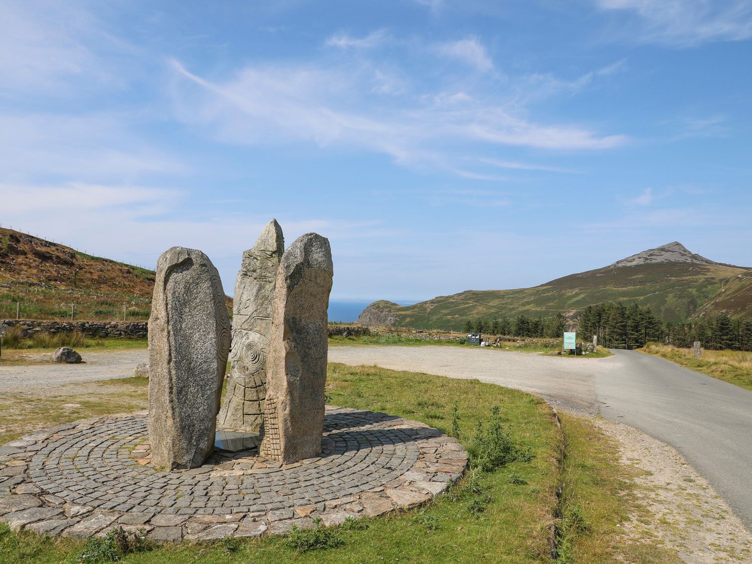 Bryn Moelyn Cottage, Morfa Nefyn, Gwynedd. Near an AONB. Countryside location. Near a National Park.