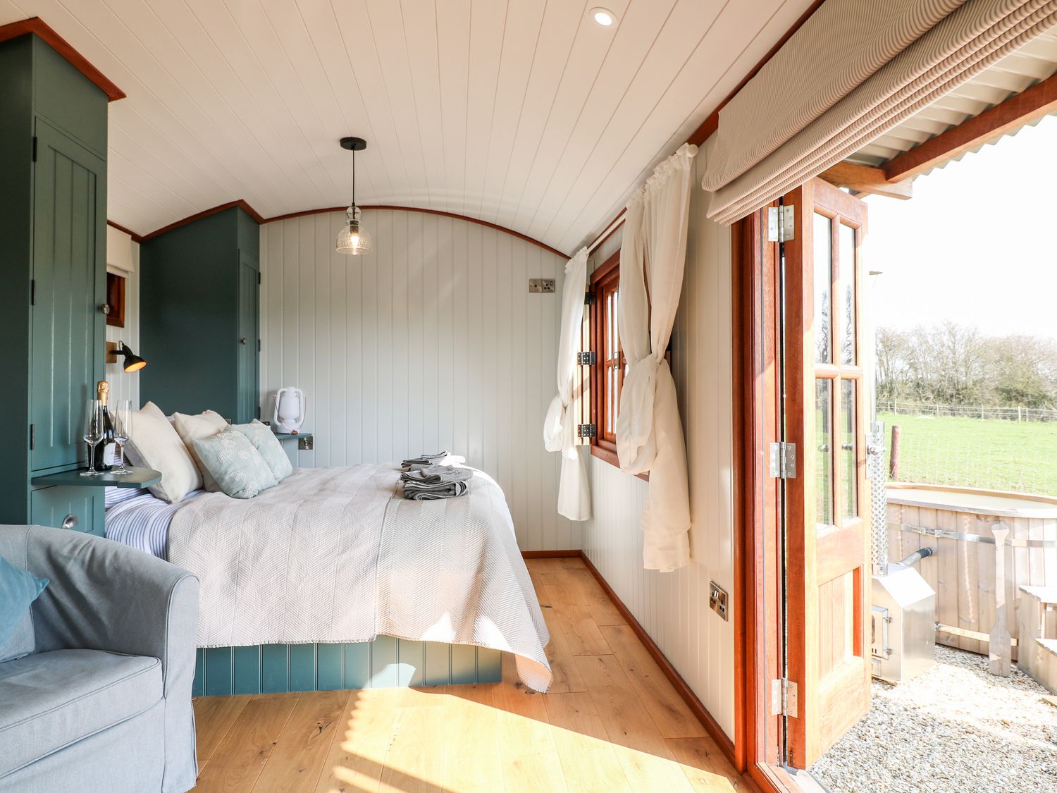 Nomad (shepherds hut), Kibworth